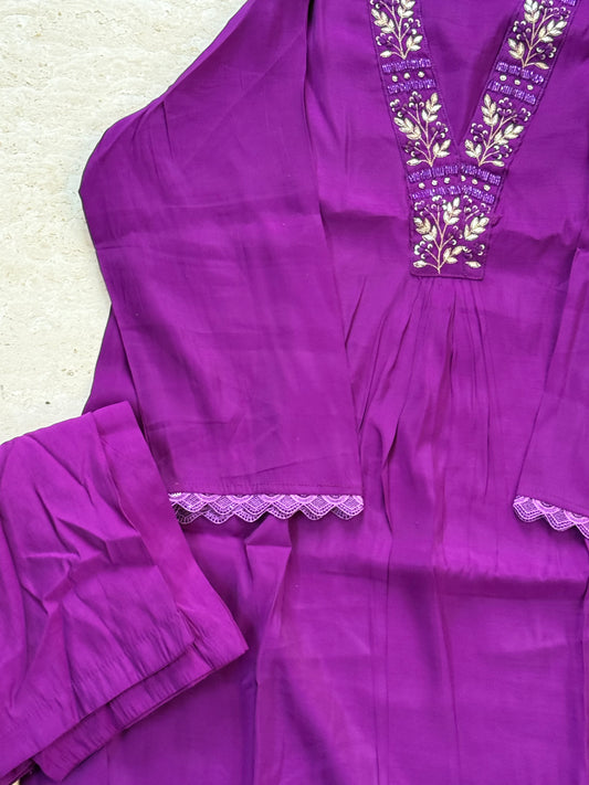 MUL CHANDERI HANDWORK FROCK 1 Q