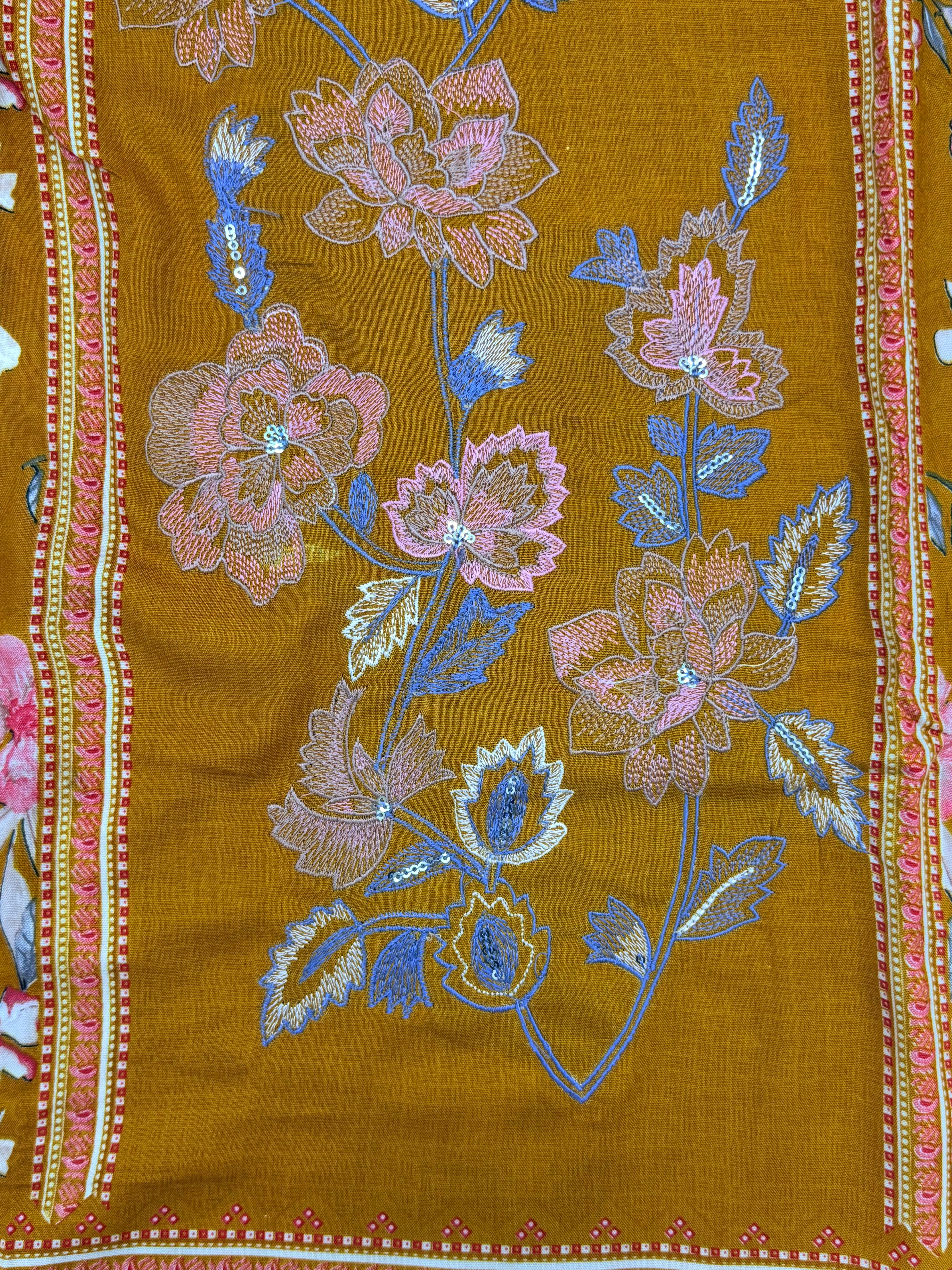 CASHMERE COTTON EMBROIDERY SUIT 3 Q