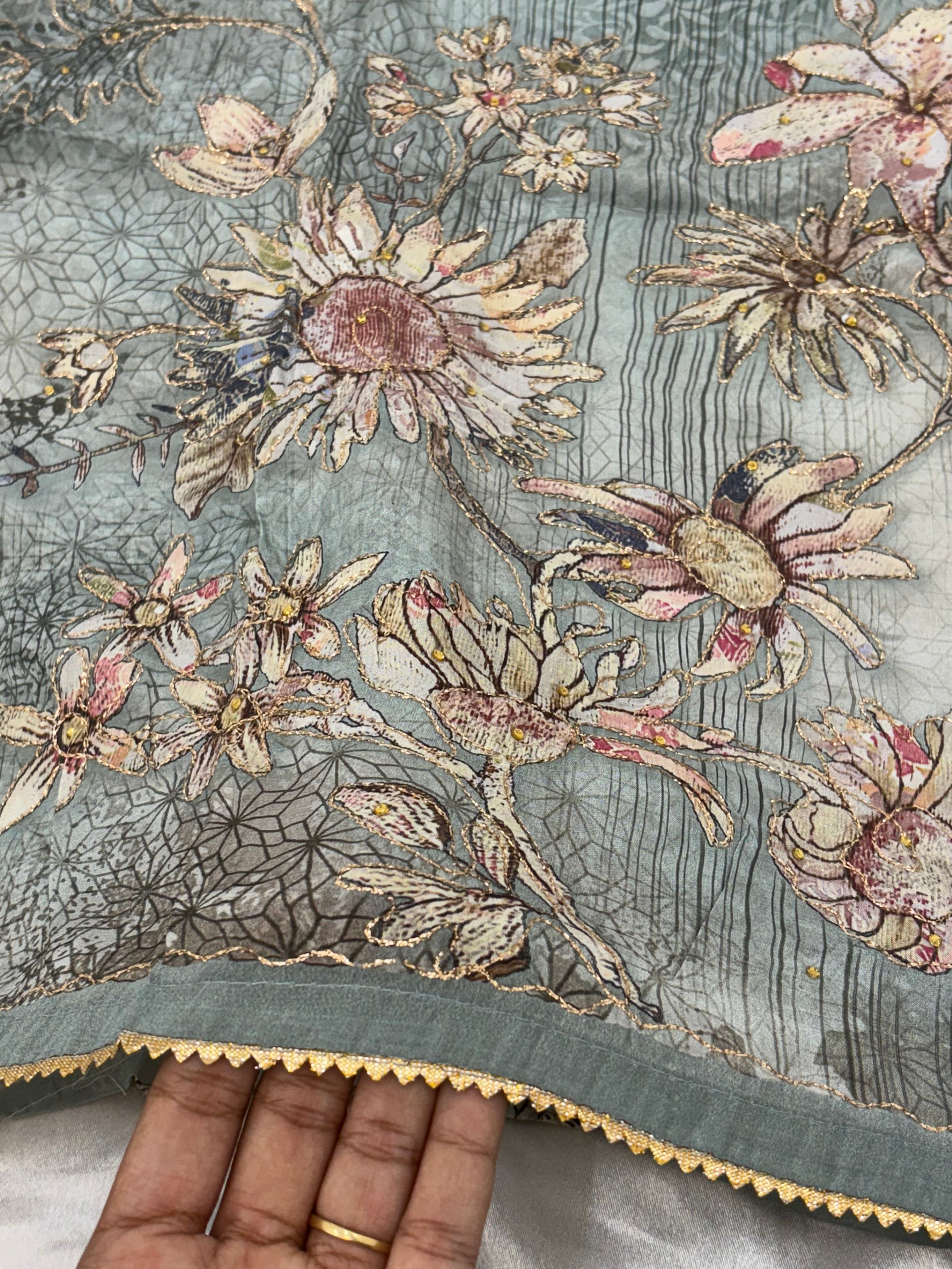 ROLEX CREPE EMBROIDERY SUIT 5 Q