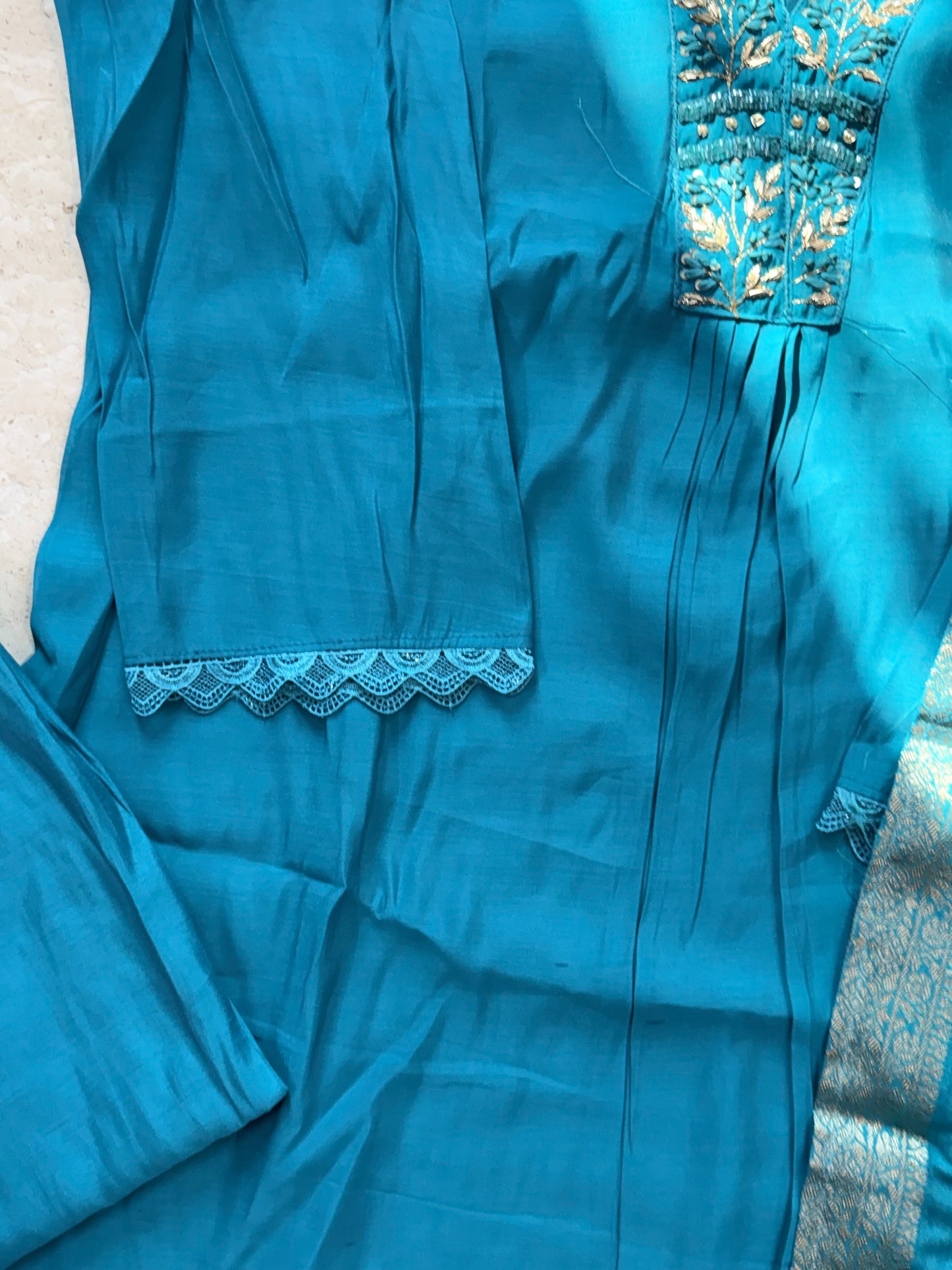 MUL CHANDERI HANDWORK FROCK 2 Q