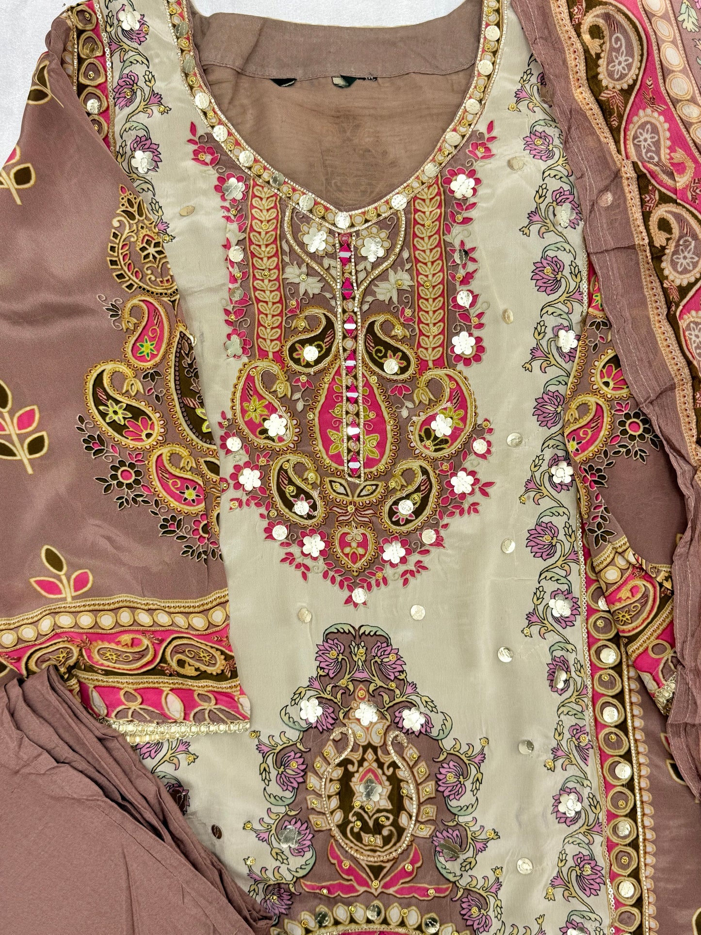 RAHI CREPE READYMADE SUIT Q