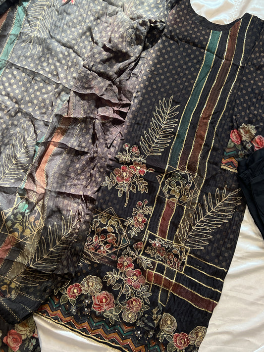 BLACK CREPE READYMADE SUIT