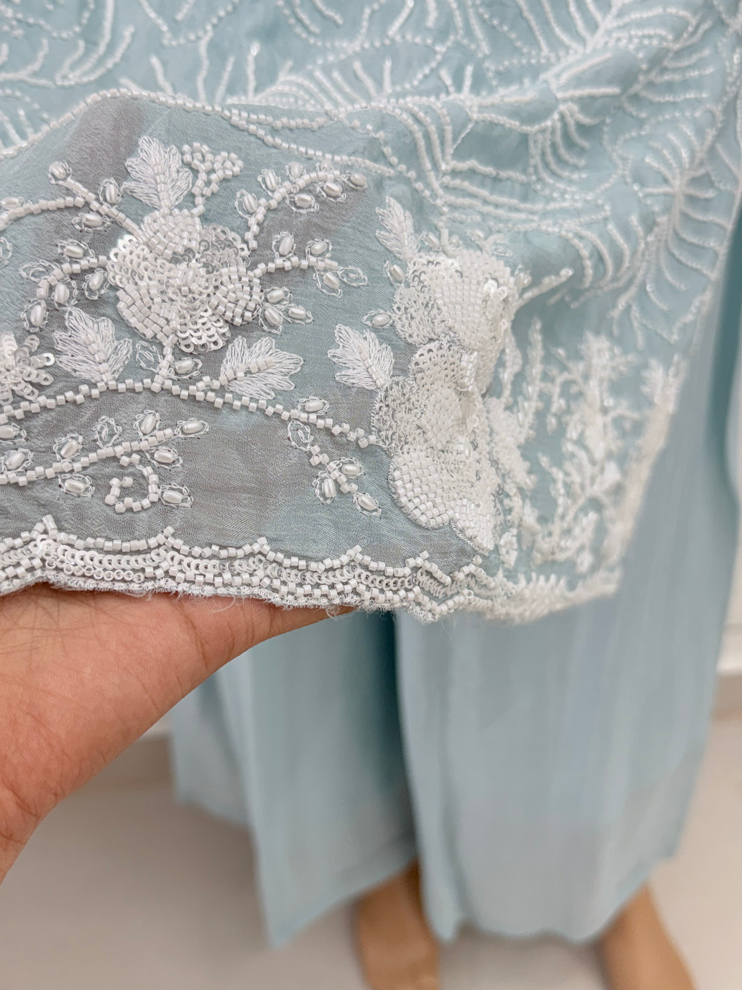 PARO SHIFFON HANDWORK SUIT 21 Q