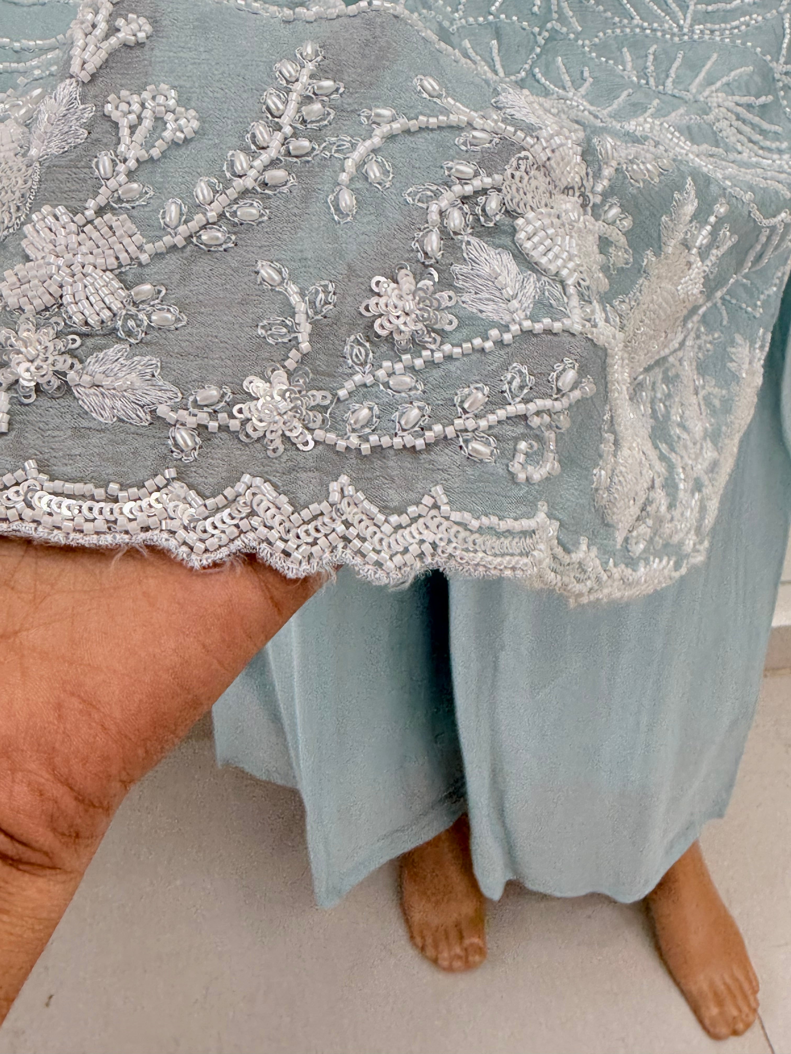 PARO SHIFFON HANDWORK SUIT 21 Q