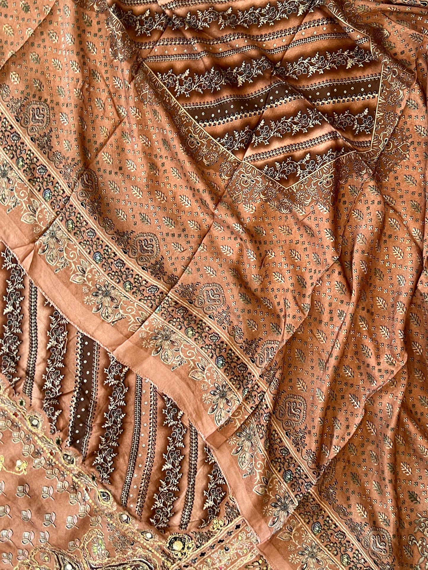BROWN MUSLIN EMBROIDERY SUIT 238 Q