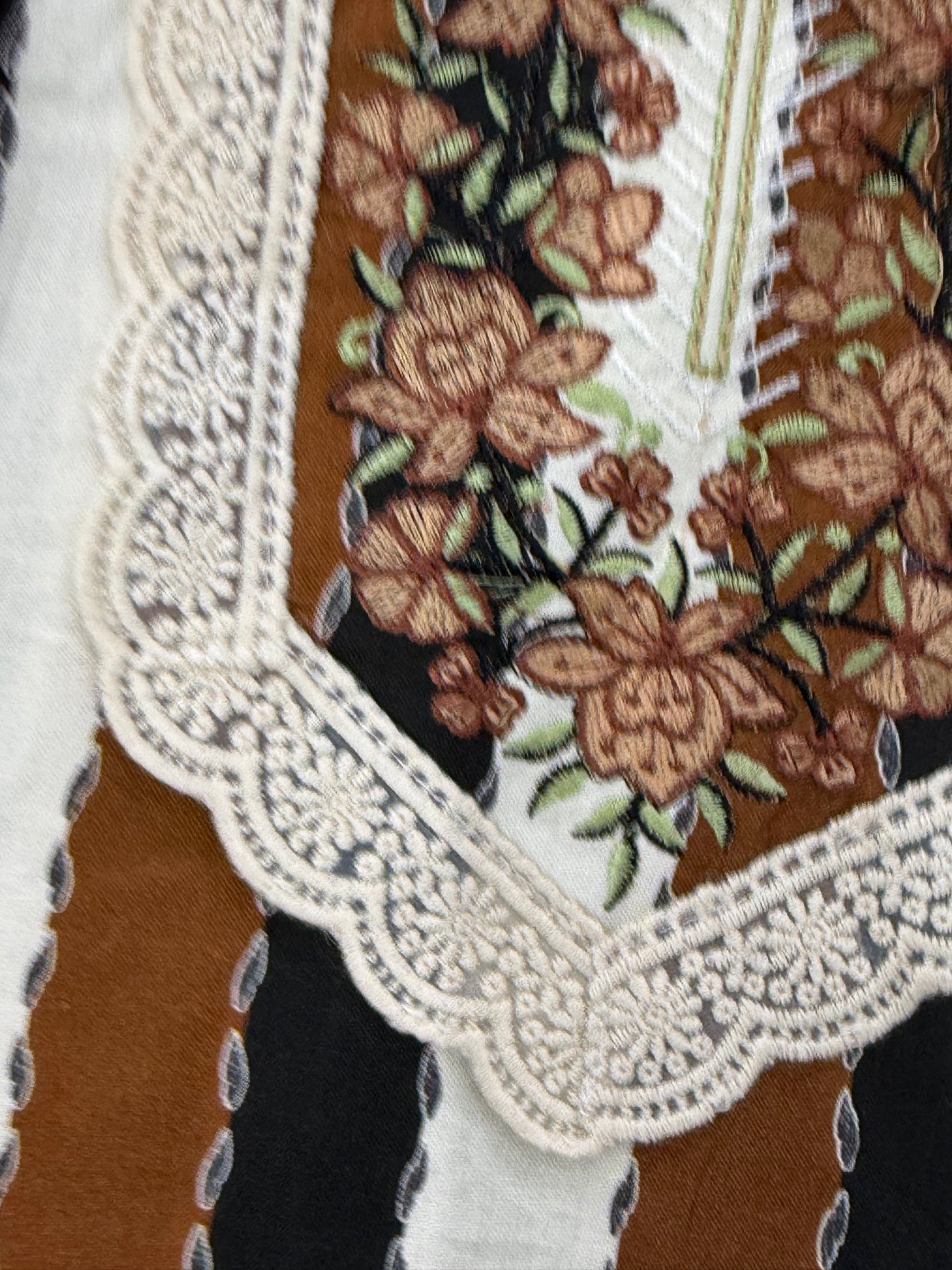 AZAA READYMADE SUIT 6 Q