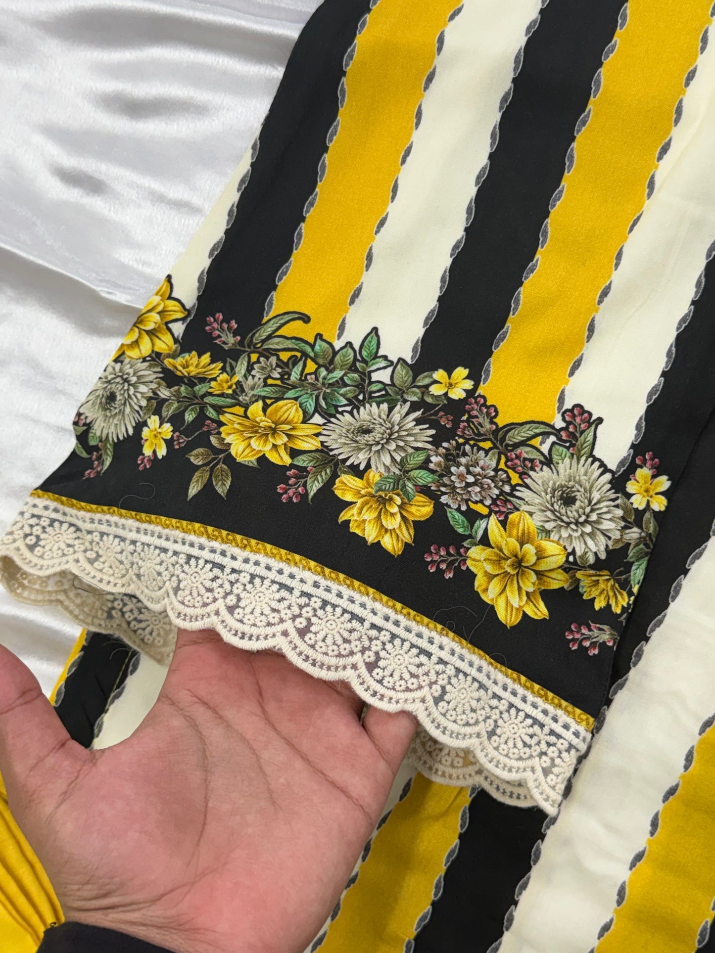 AZAA YELLOW READYMADE SUIT 5 Q