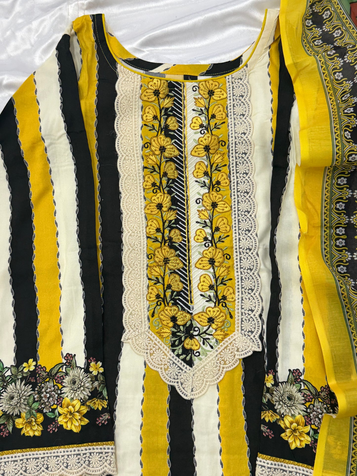 AZAA YELLOW READYMADE SUIT 5 Q