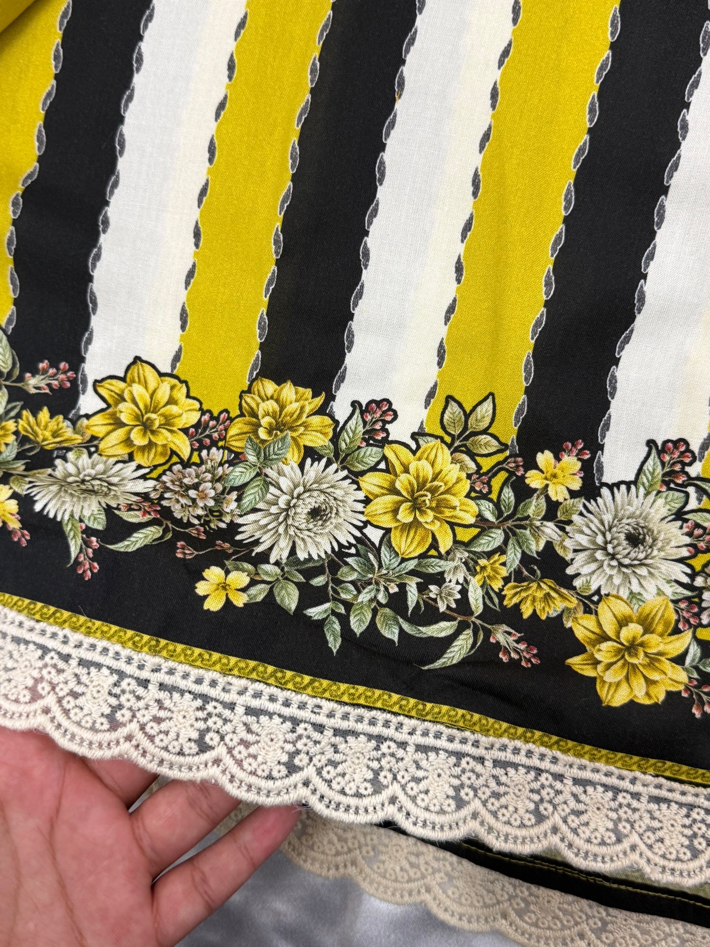 AZAA LIME GREEN READYMADE SUIT 2 Q