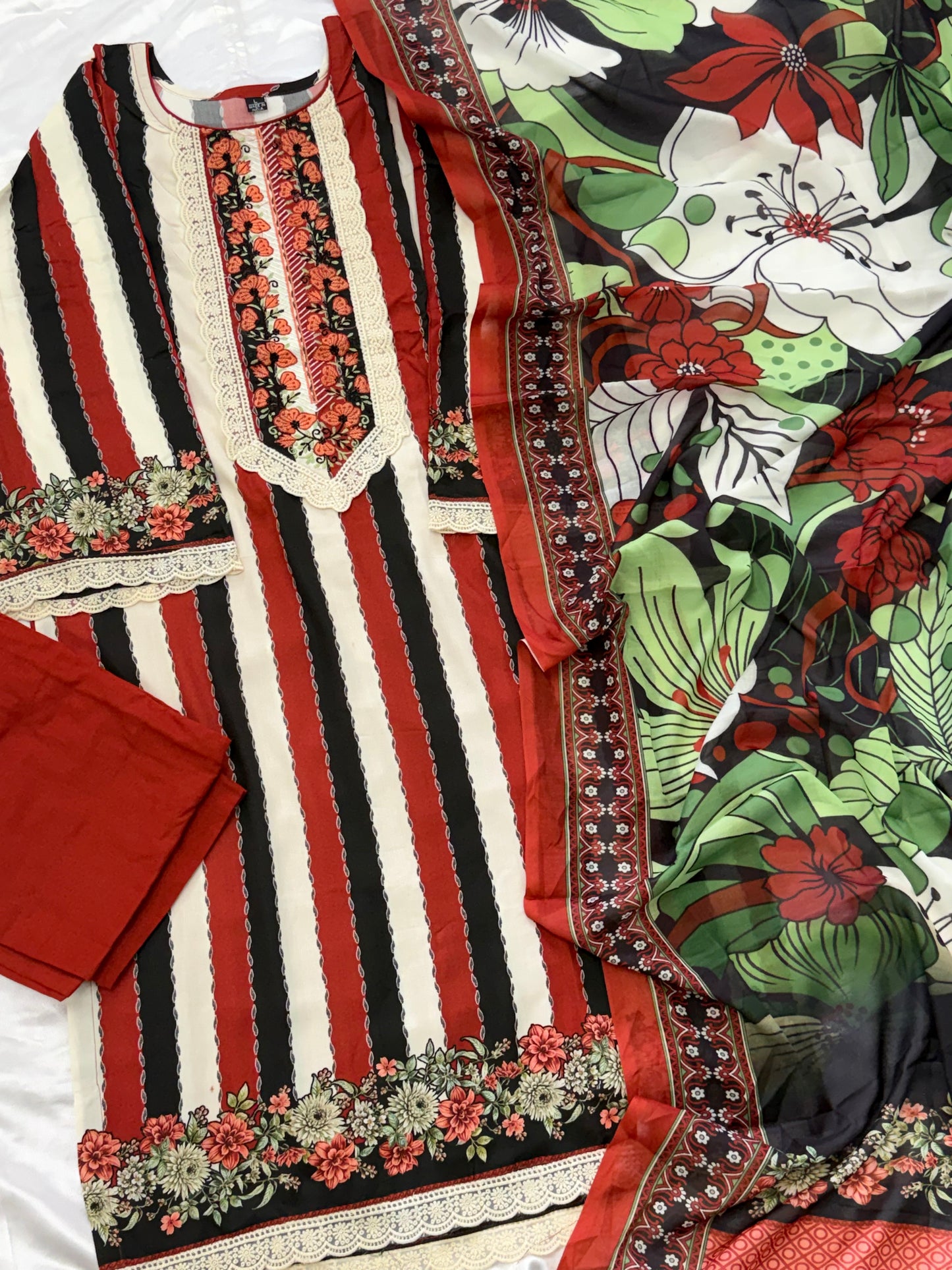 AZAA YELLOW READYMADE SUIT 4 Q