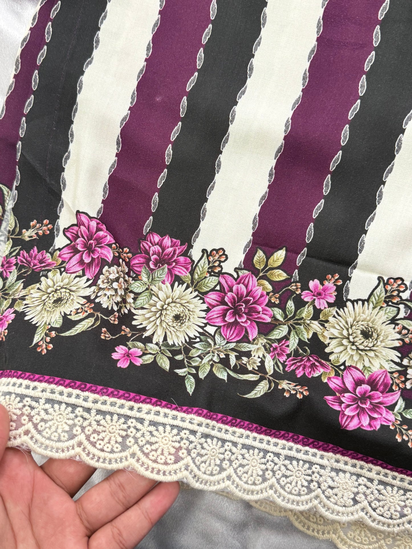 AZAA LAWN READYMADE SUIT 3 Q