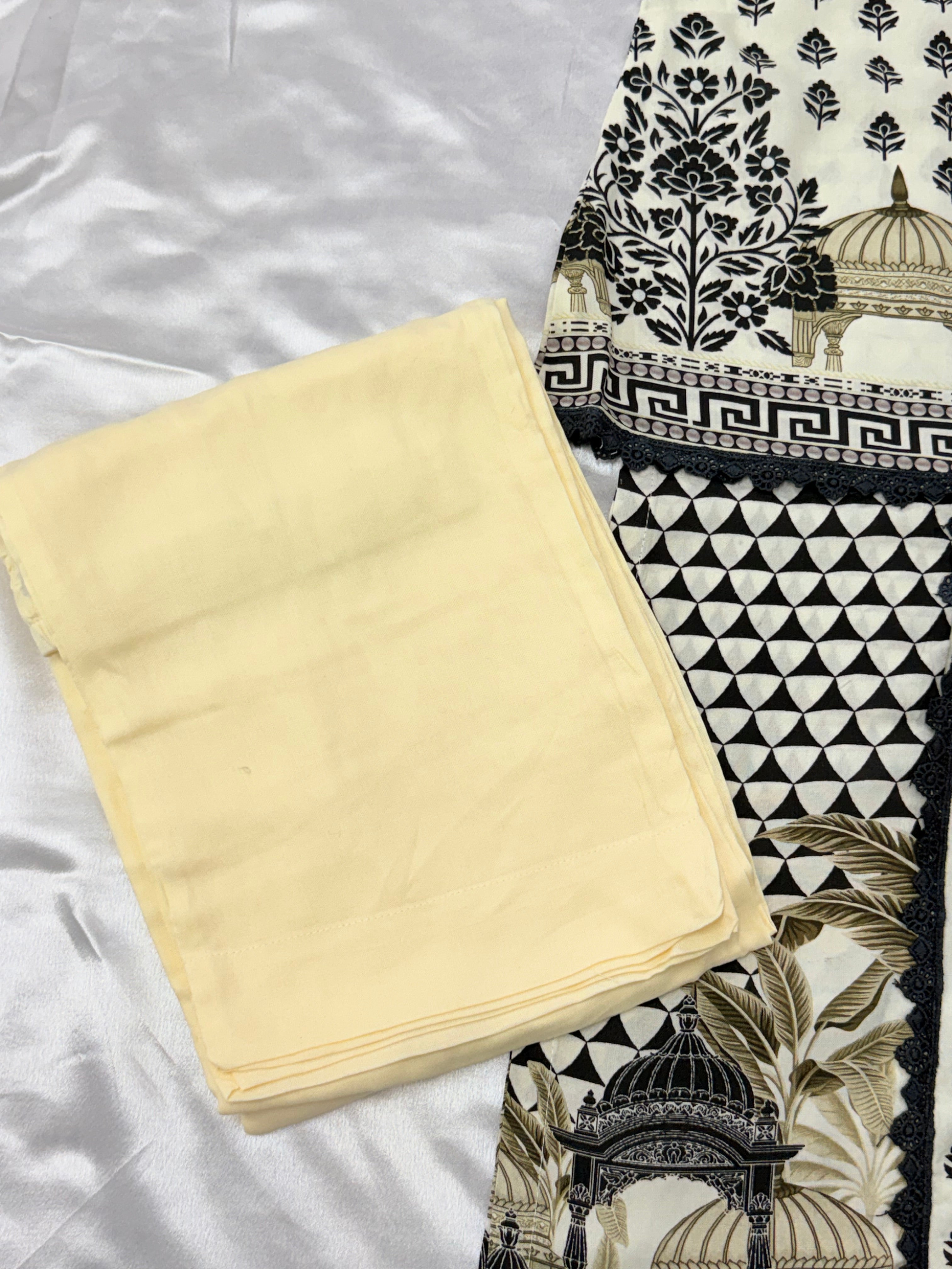 CS LAWN READYMADE SUIT 4 Q