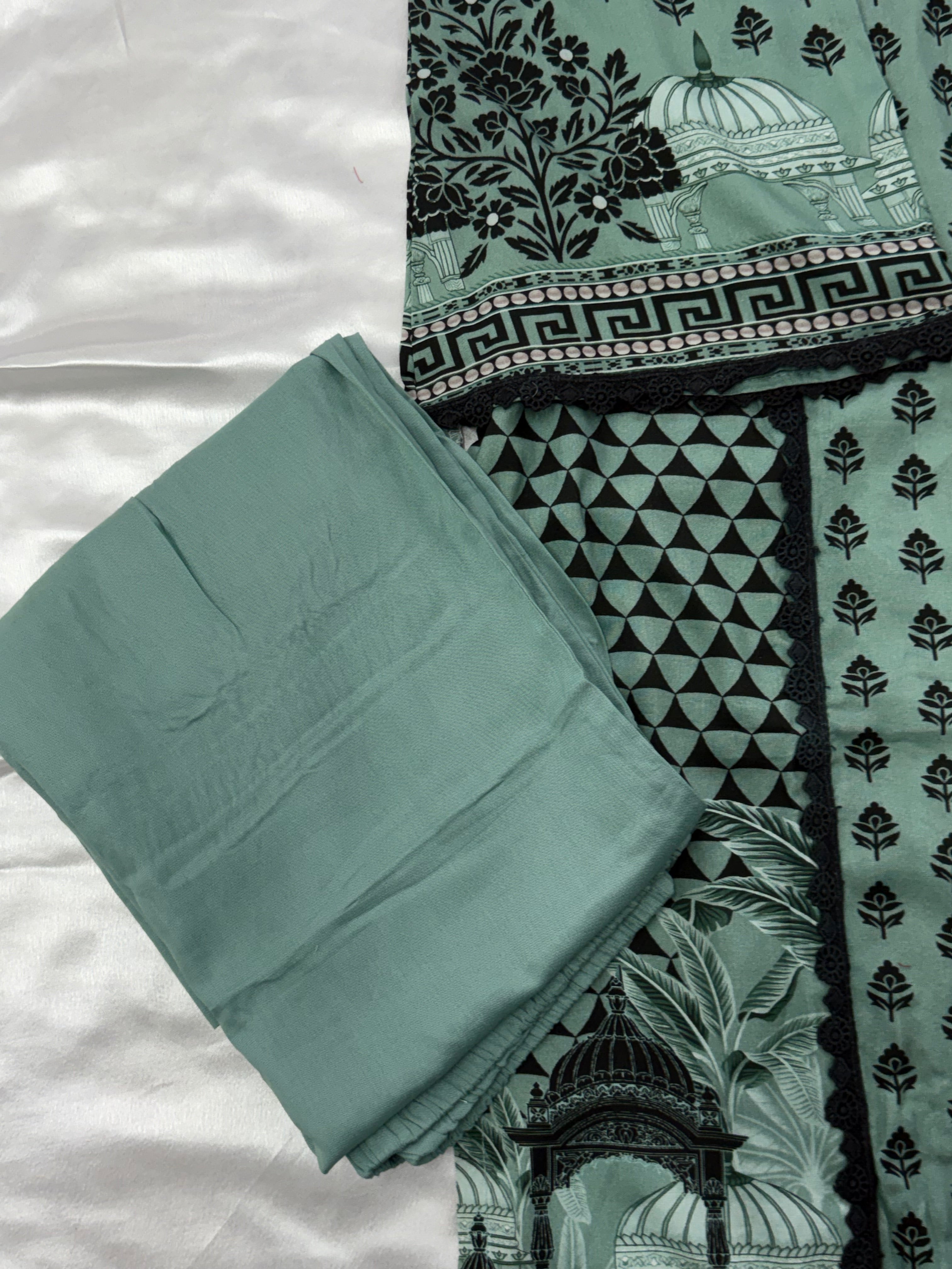 CS LAWN READYMADE SUIT 2 Q