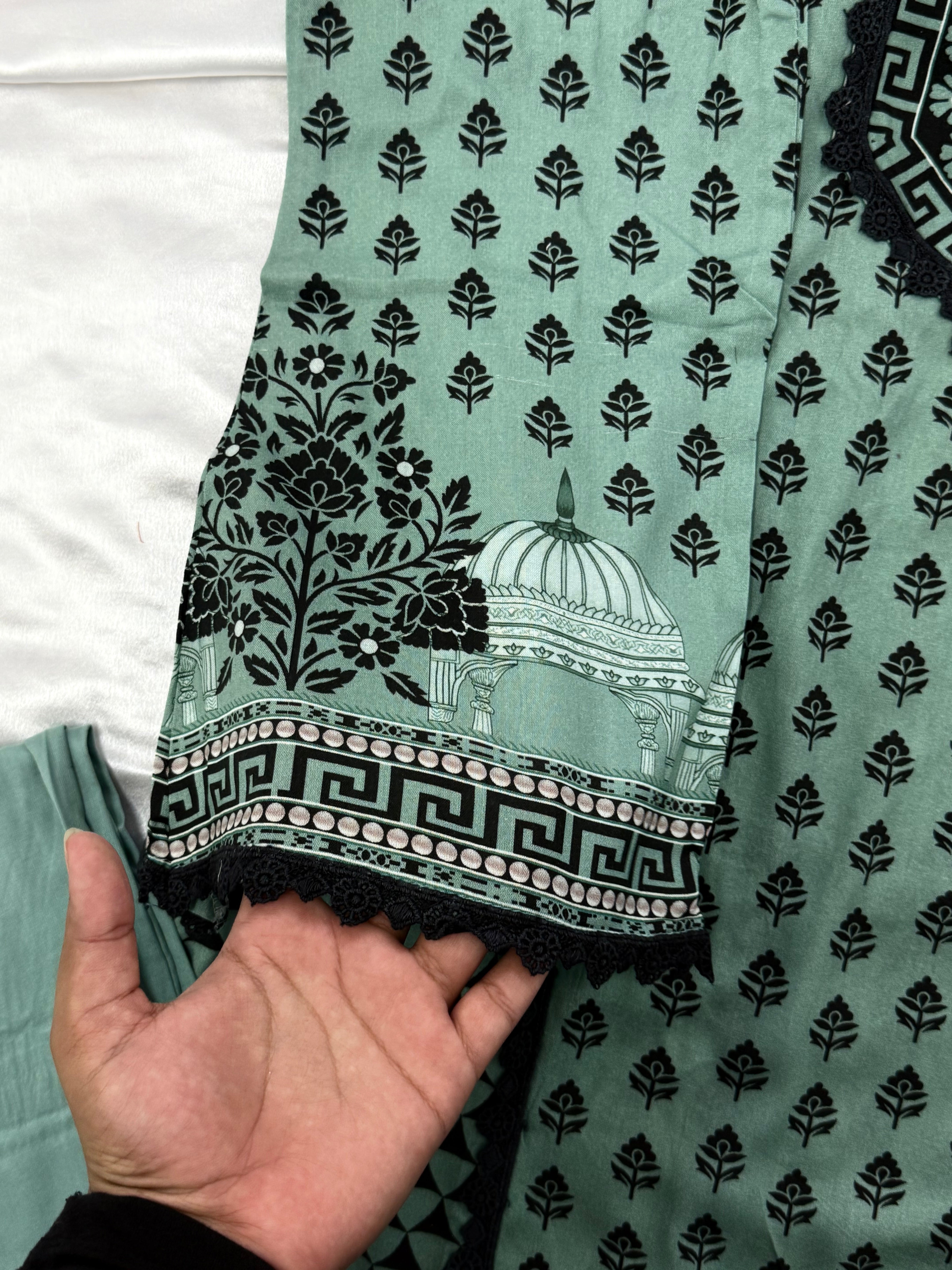 CS LAWN READYMADE SUIT 2 Q