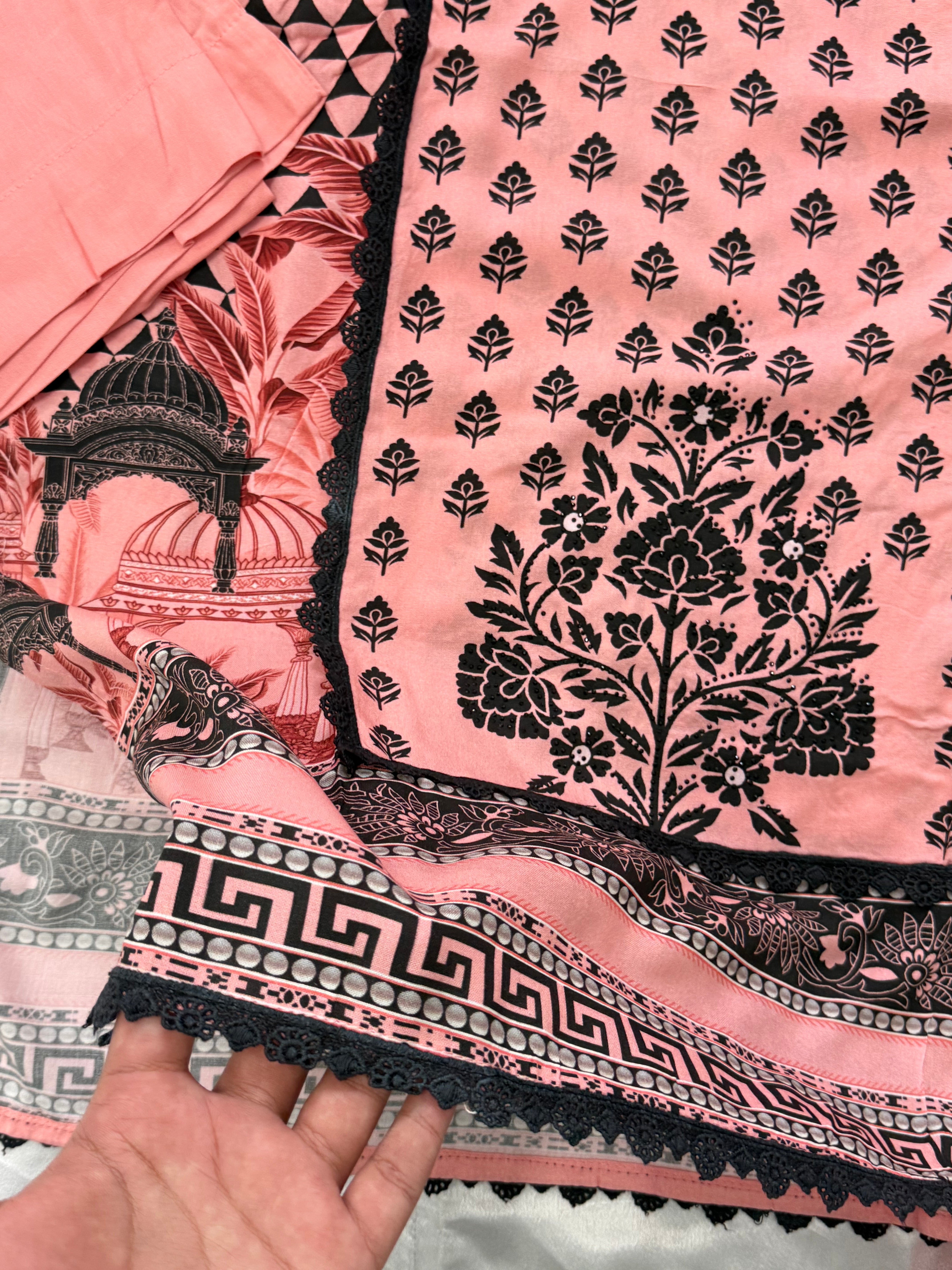 CS LAWN READYMADE SUIT 5 Q