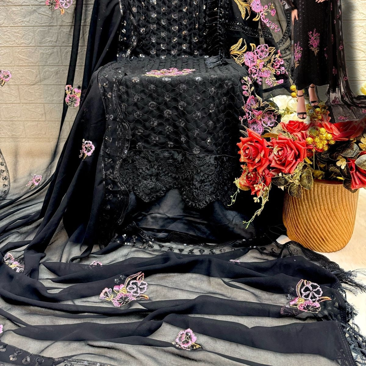 BLACK GEORGETTE EMBROIDERY SUIT 1705