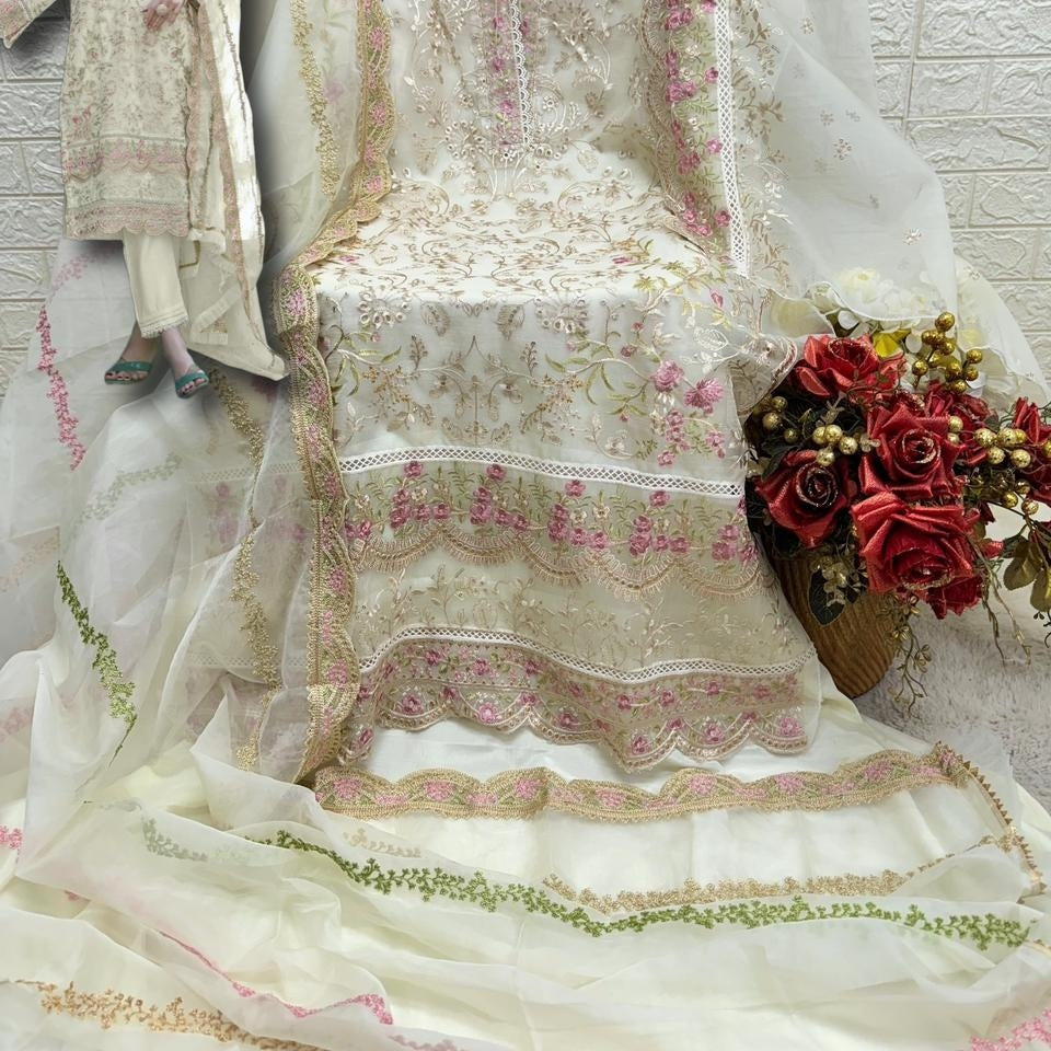 OFF WHITE ORGANZA  SUIT 1810