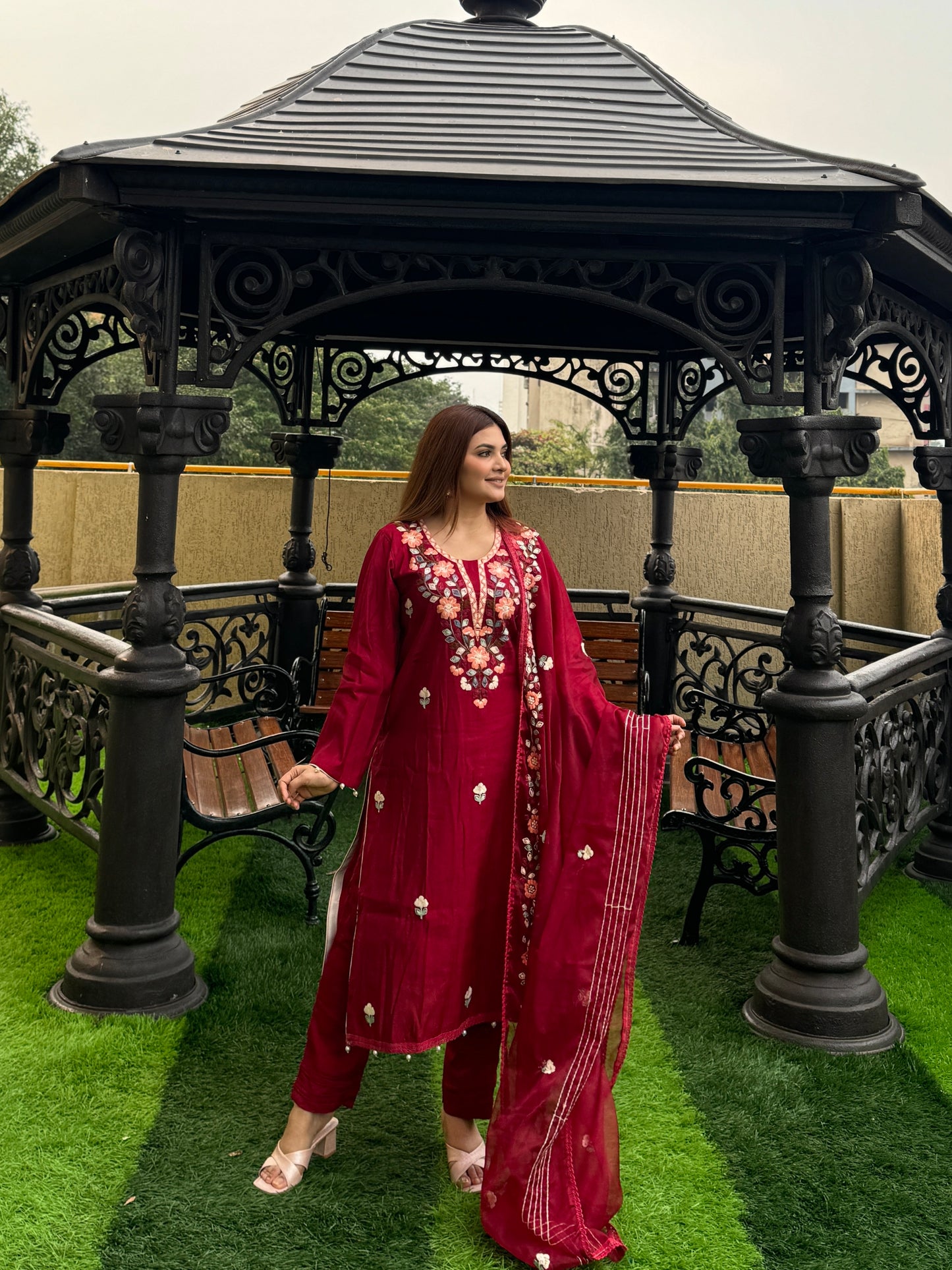 MARZINA ROMAN SILK EMBROIDERY SUIT