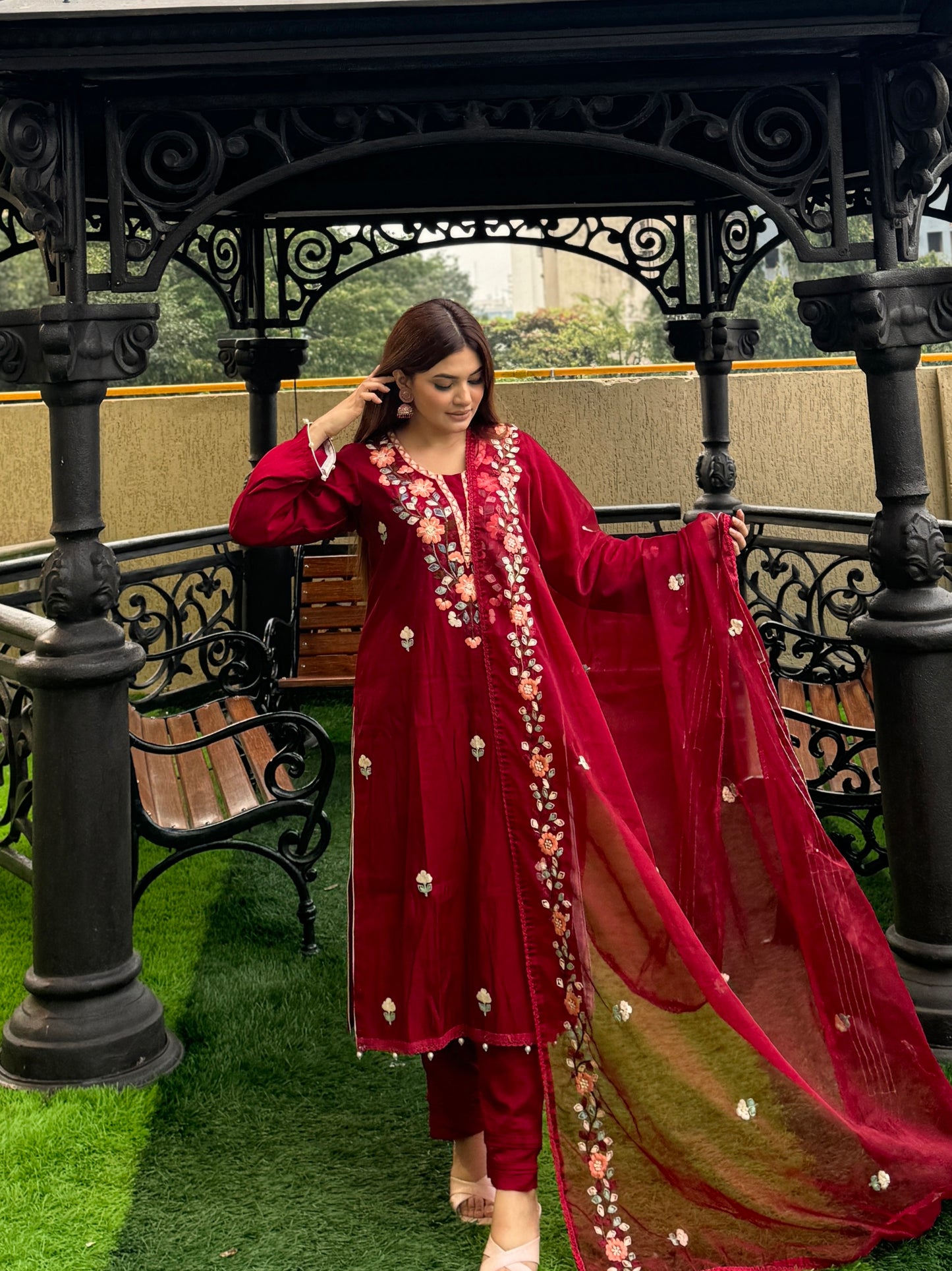 MARZINA ROMAN SILK EMBROIDERY SUIT