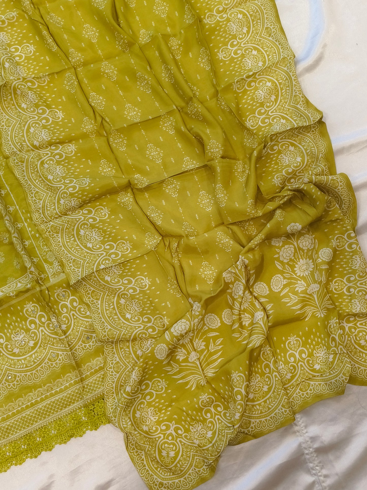 SF MUSLIN READYMADE SUIT 102