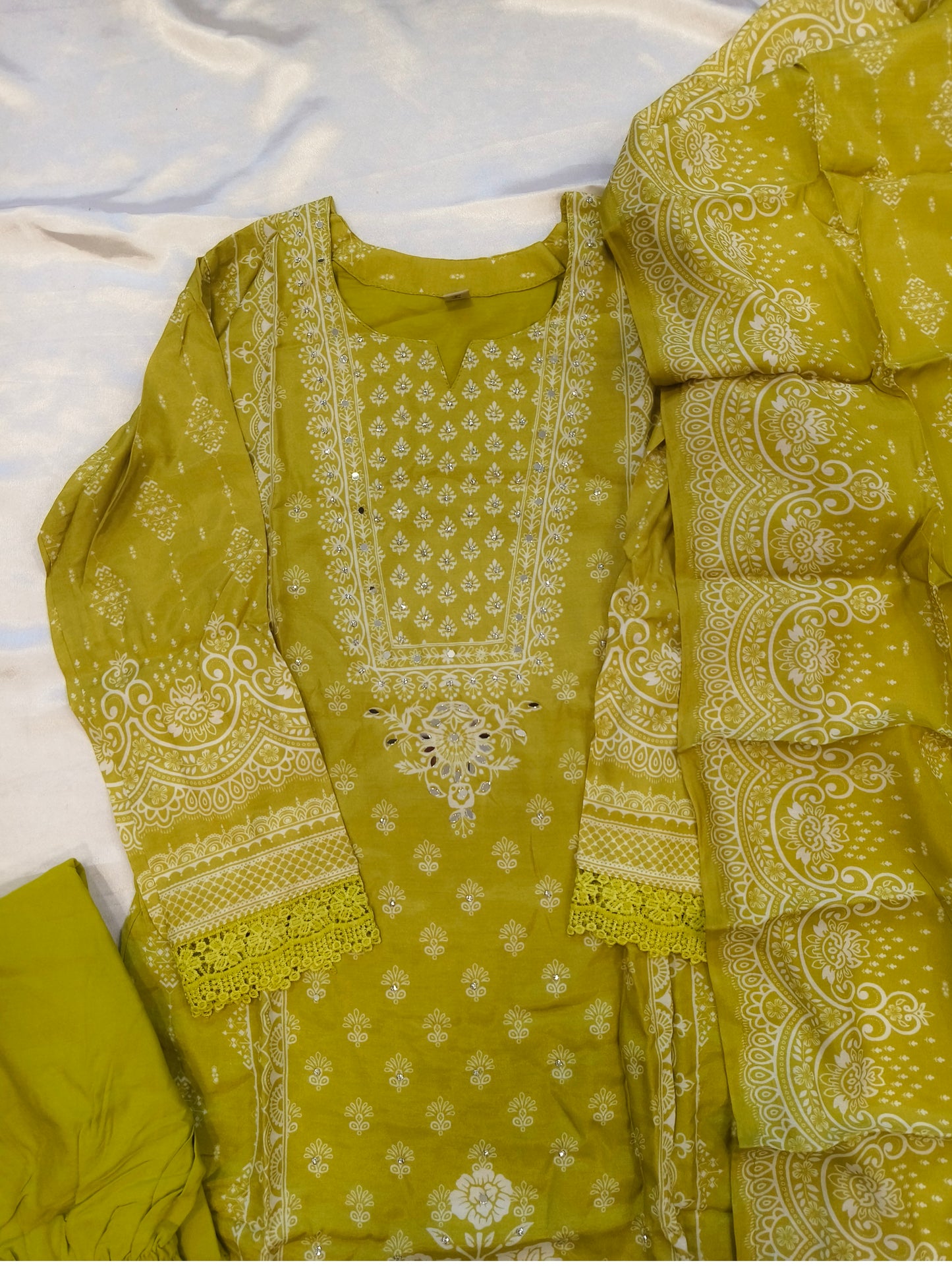 SF MUSLIN READYMADE SUIT 102