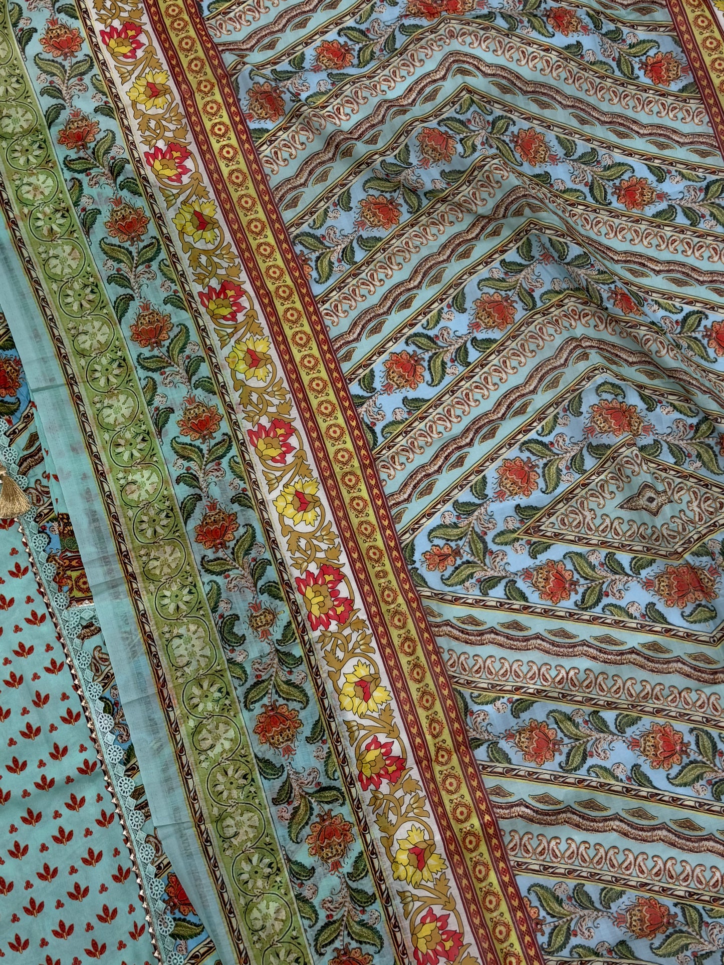 BAGH LAWN READYMADE SUIT 3 Q