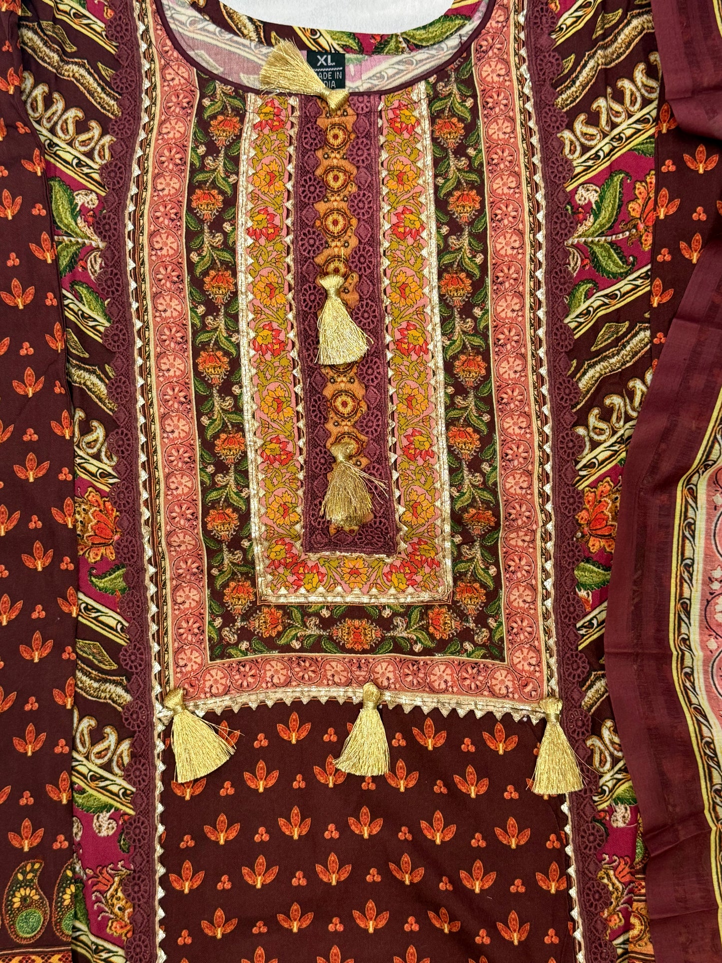 BAGH LAWN READYMADE SUIT 6 Q