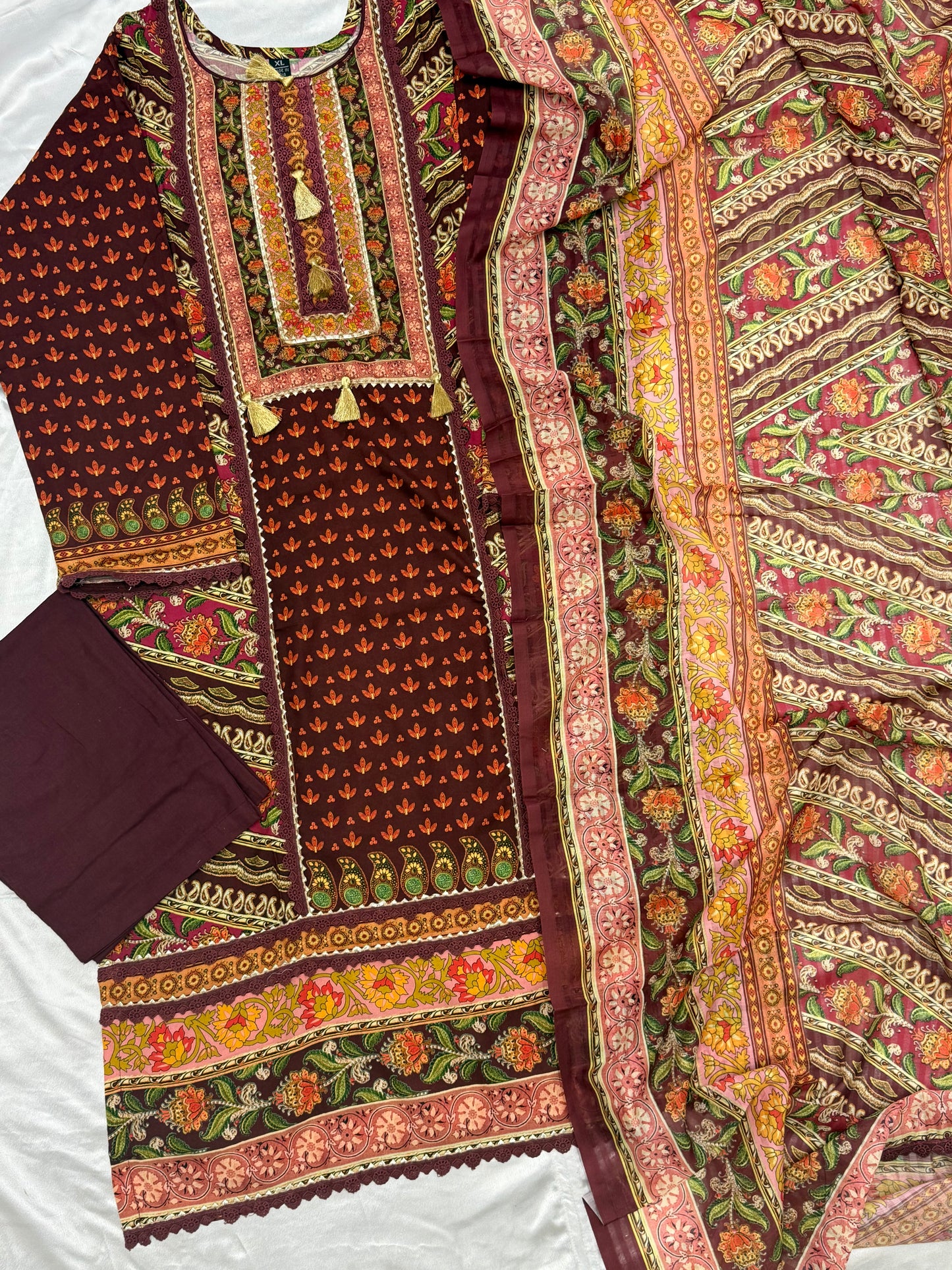 BAGH LAWN READYMADE SUIT 6 Q