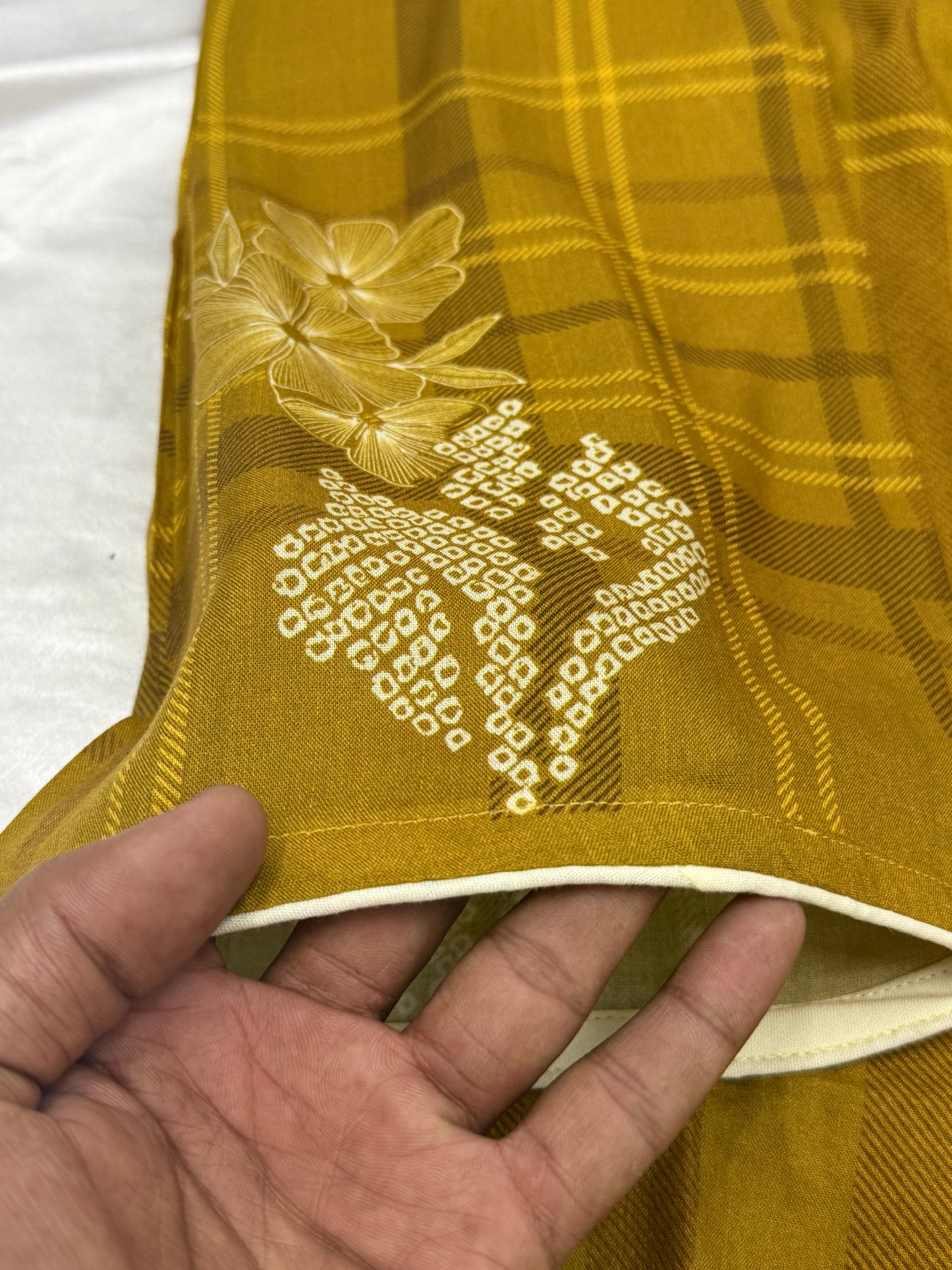 SVA LAWN READYMADE SUIT 2 Q