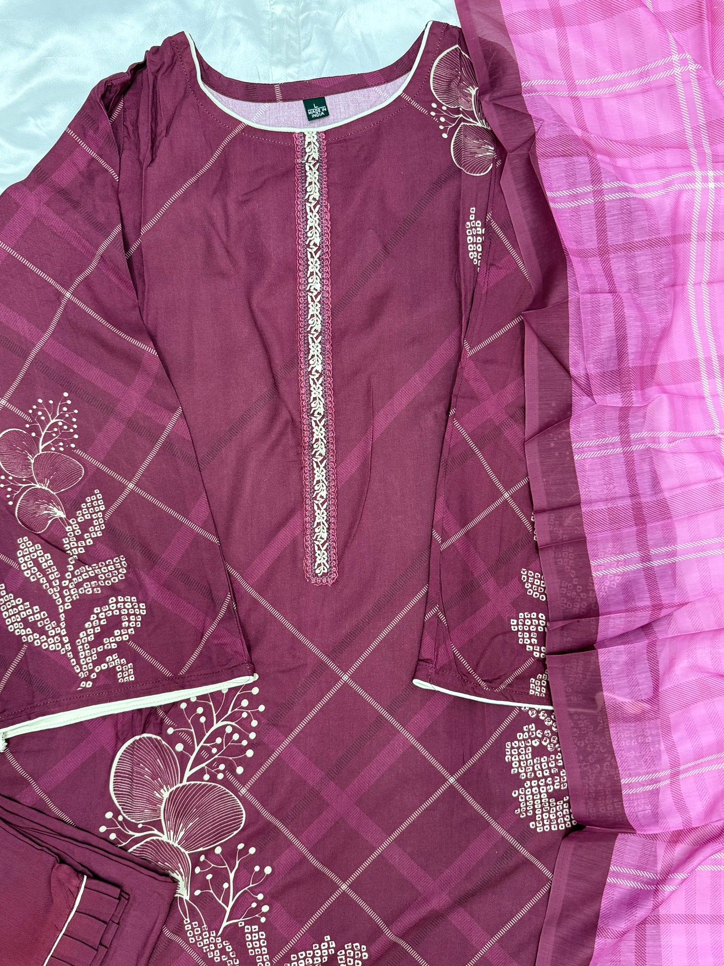 SVA LAWN READYMADE SUIT 6 Q