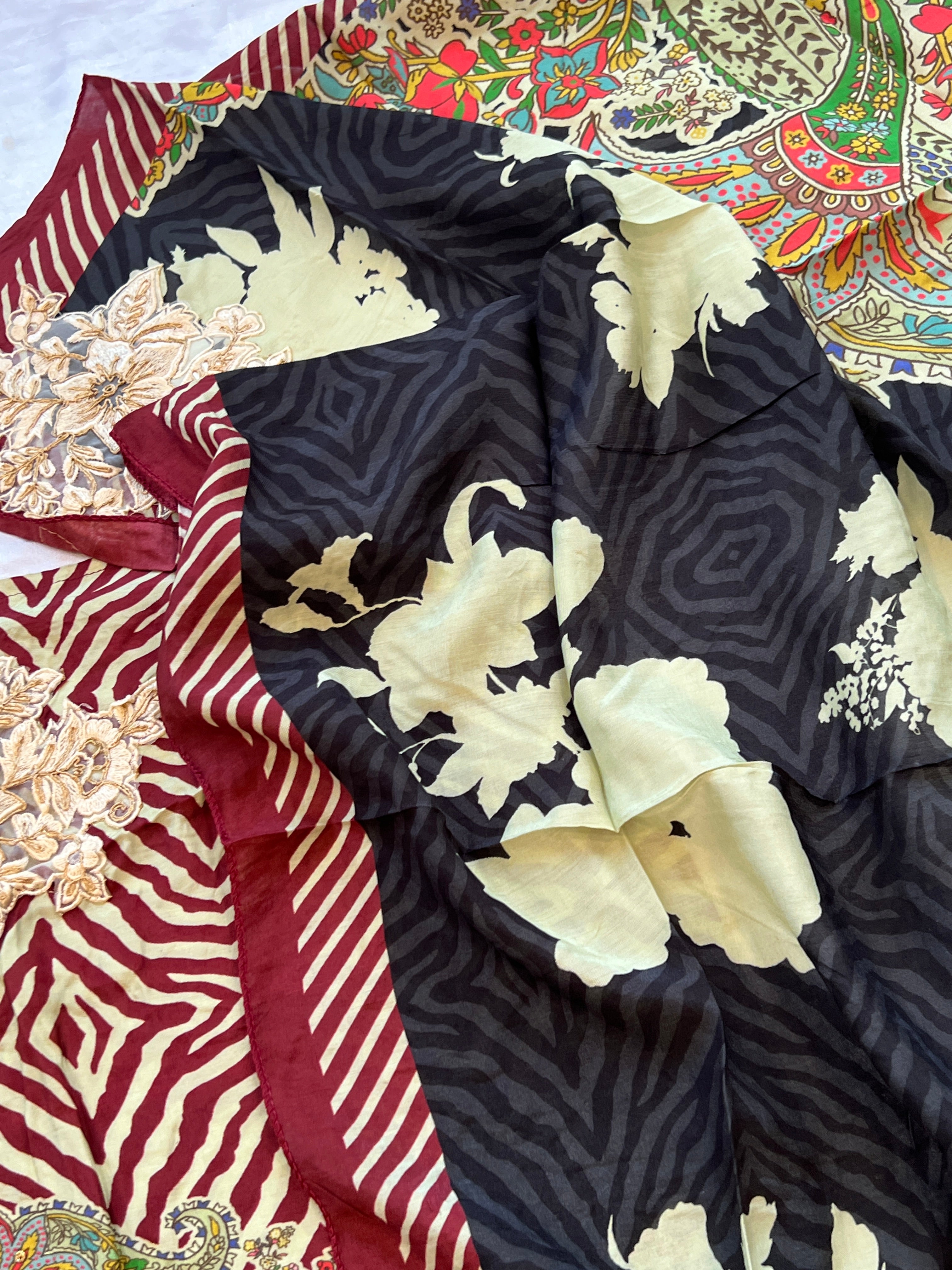 MUSLIN PATCH WORK SUIT 114 Q