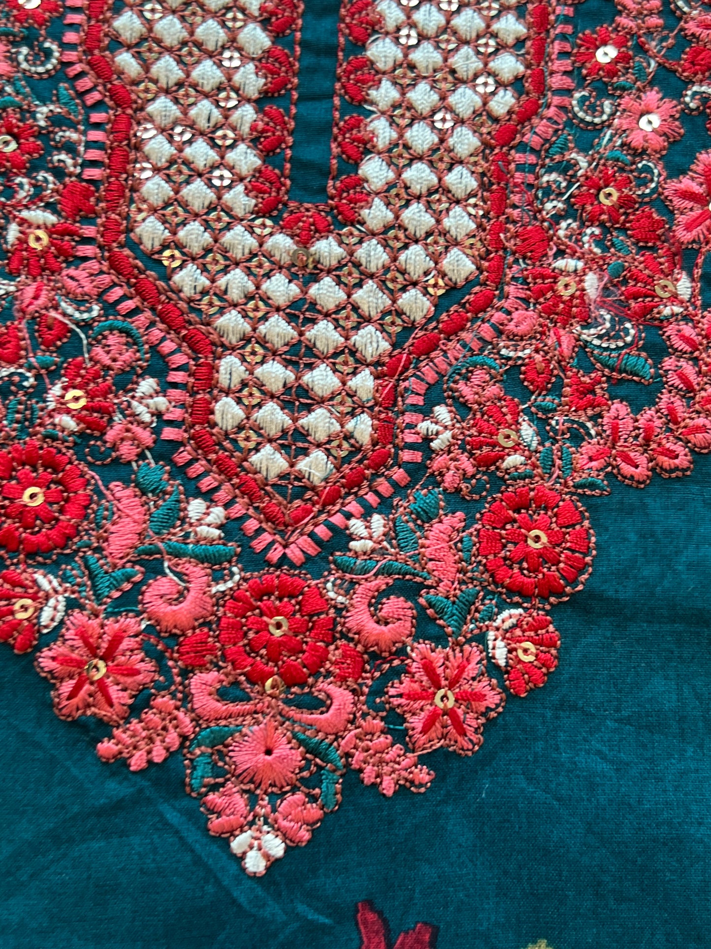 CASMERE COTTON EMBROIDERY SUIT 5 Q