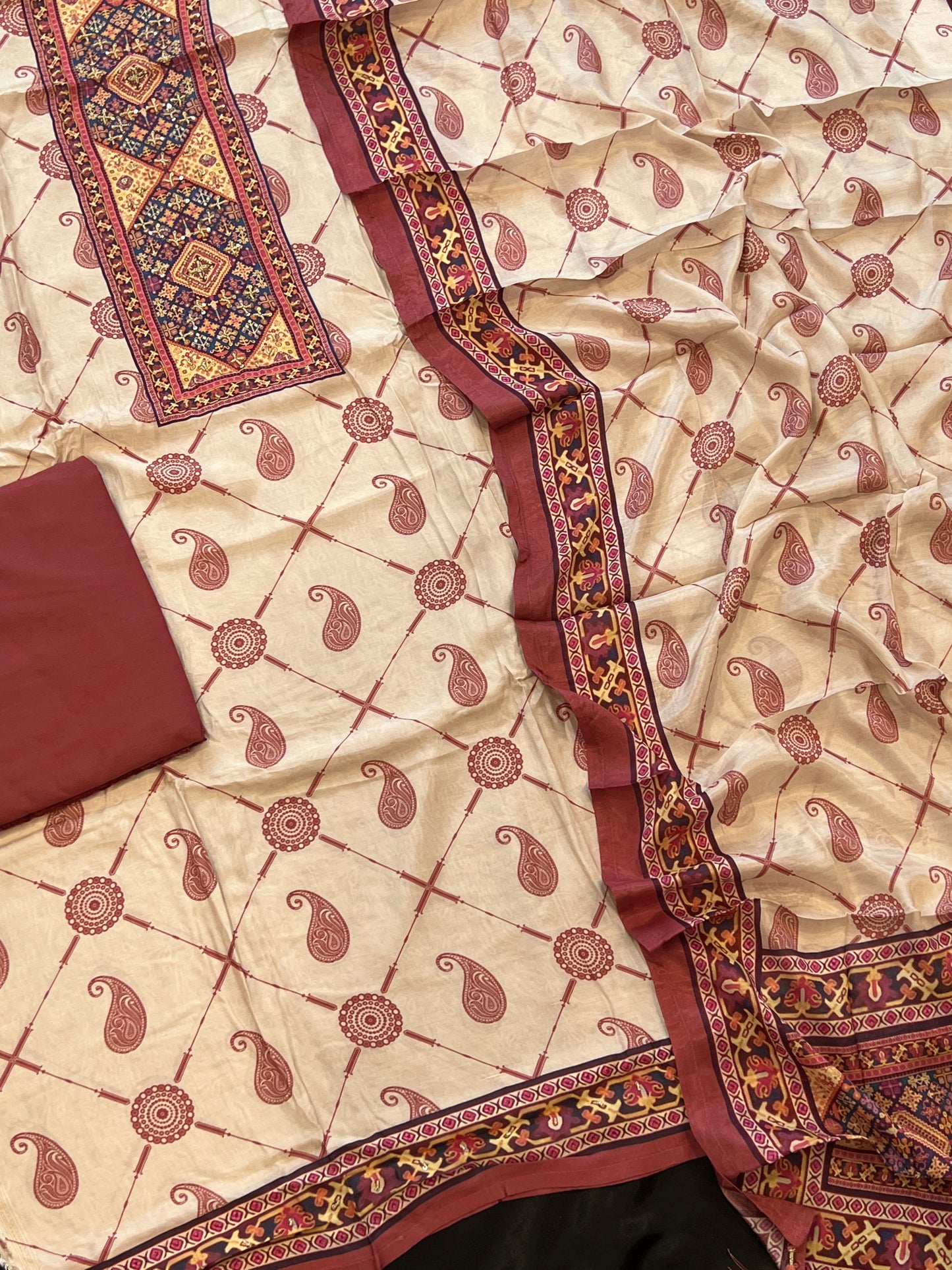 KAIRA MUSLIN HAND WORK EMBROIDERY SUIT 11