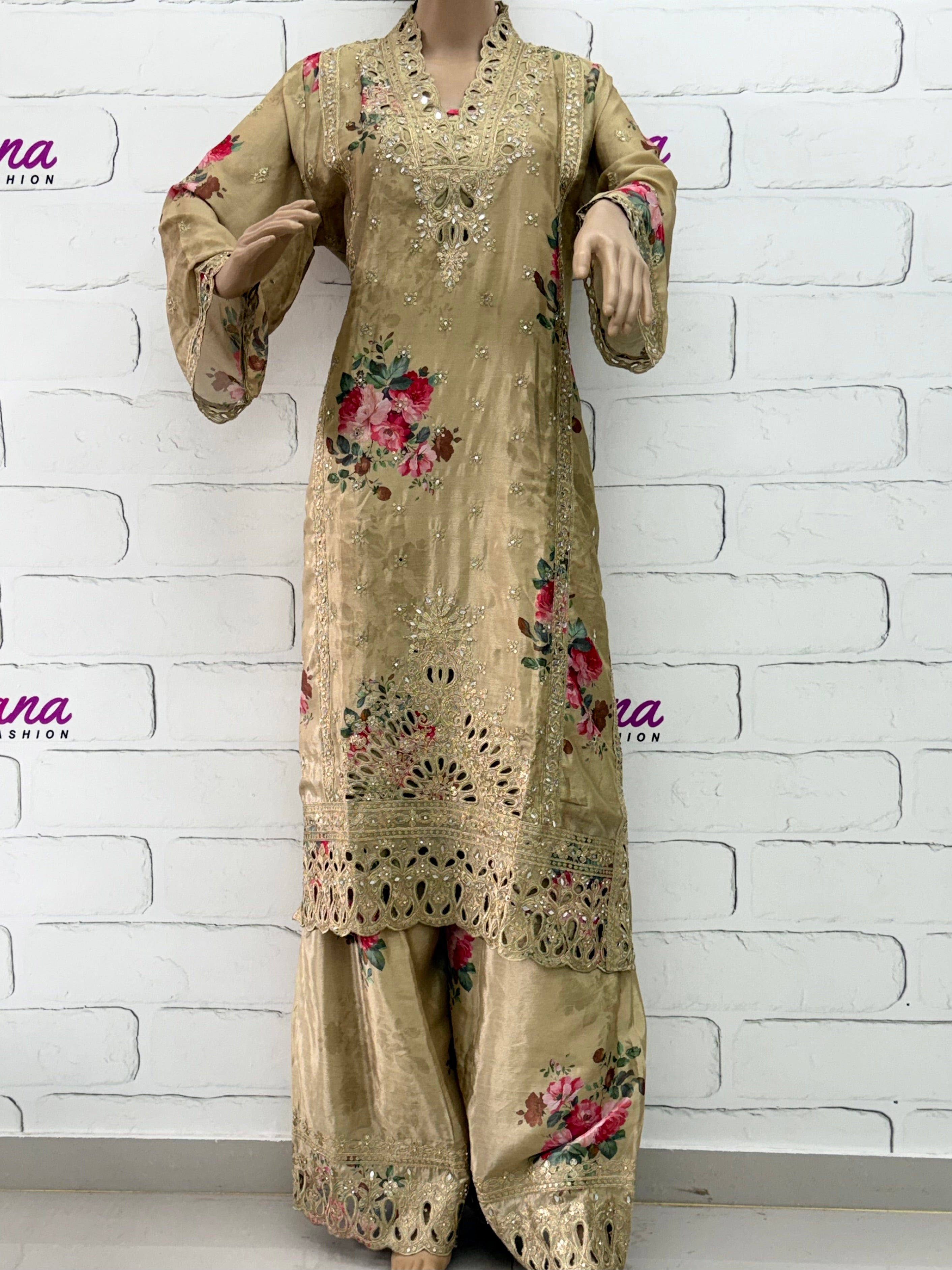 CHINNON SILK READYMADE EMBROIDERY SUIT 977 Q