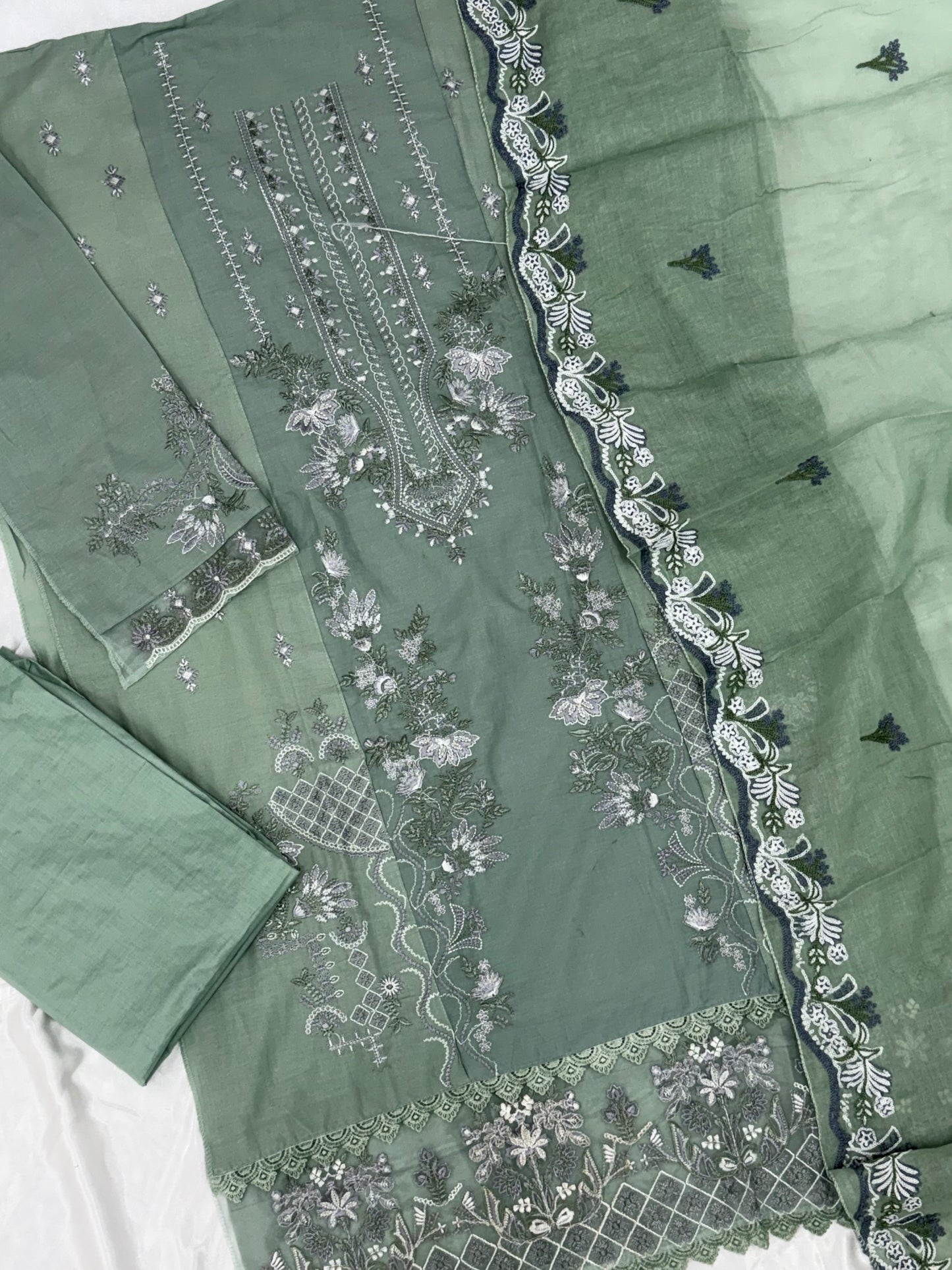 ELAAN COTTON  PATCH SUIT  Q 2