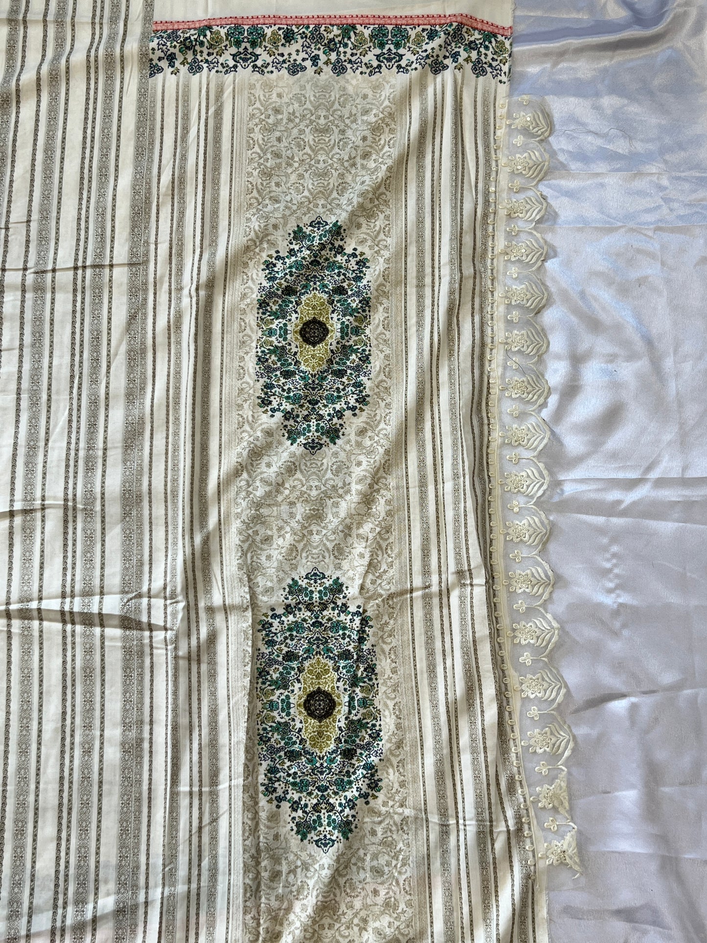 WHITE BAGH COTTON SATIN EMBROIDERY SUIT