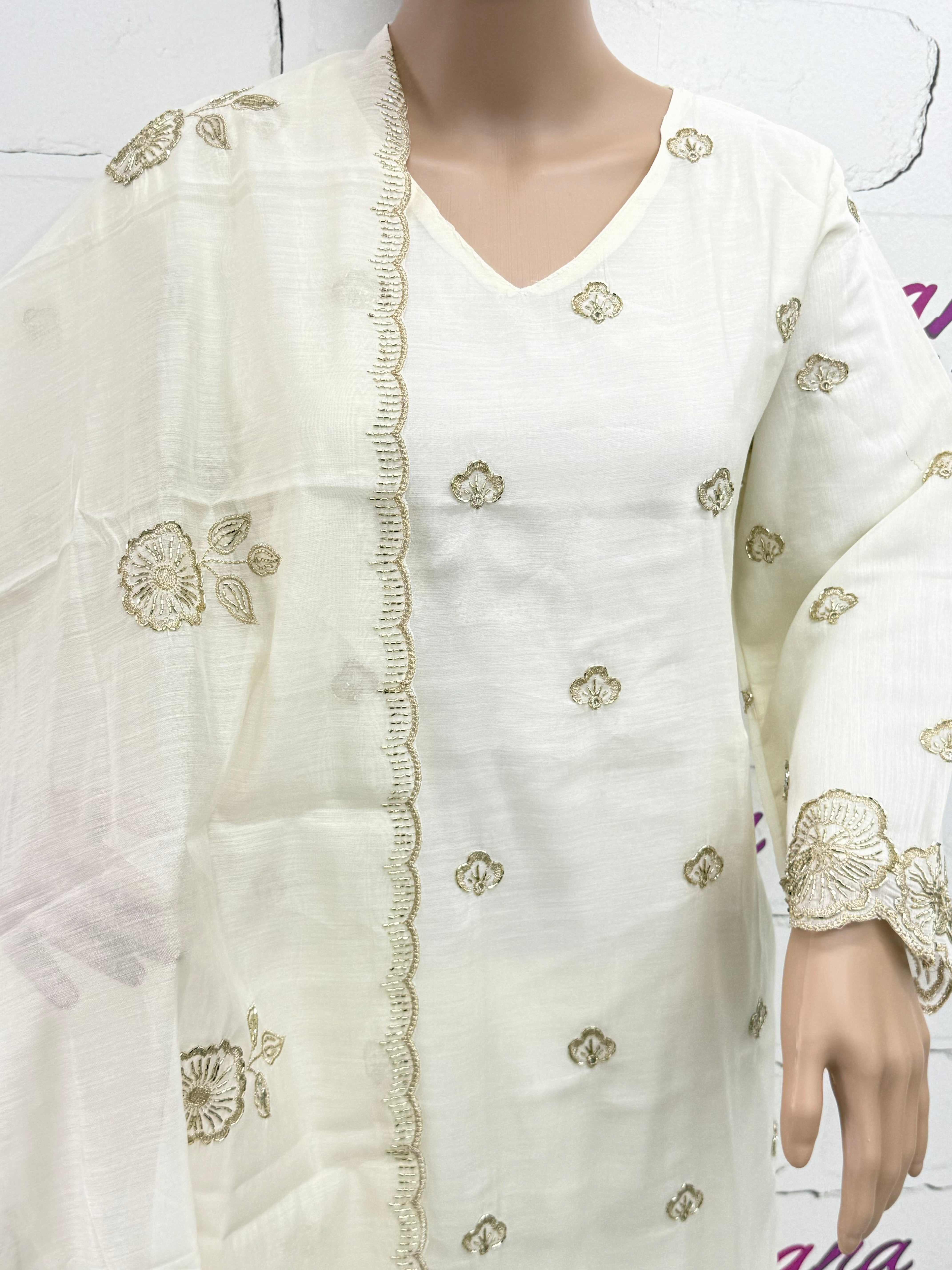MUL CHANDERI HANDWORK SUIT 7 Q