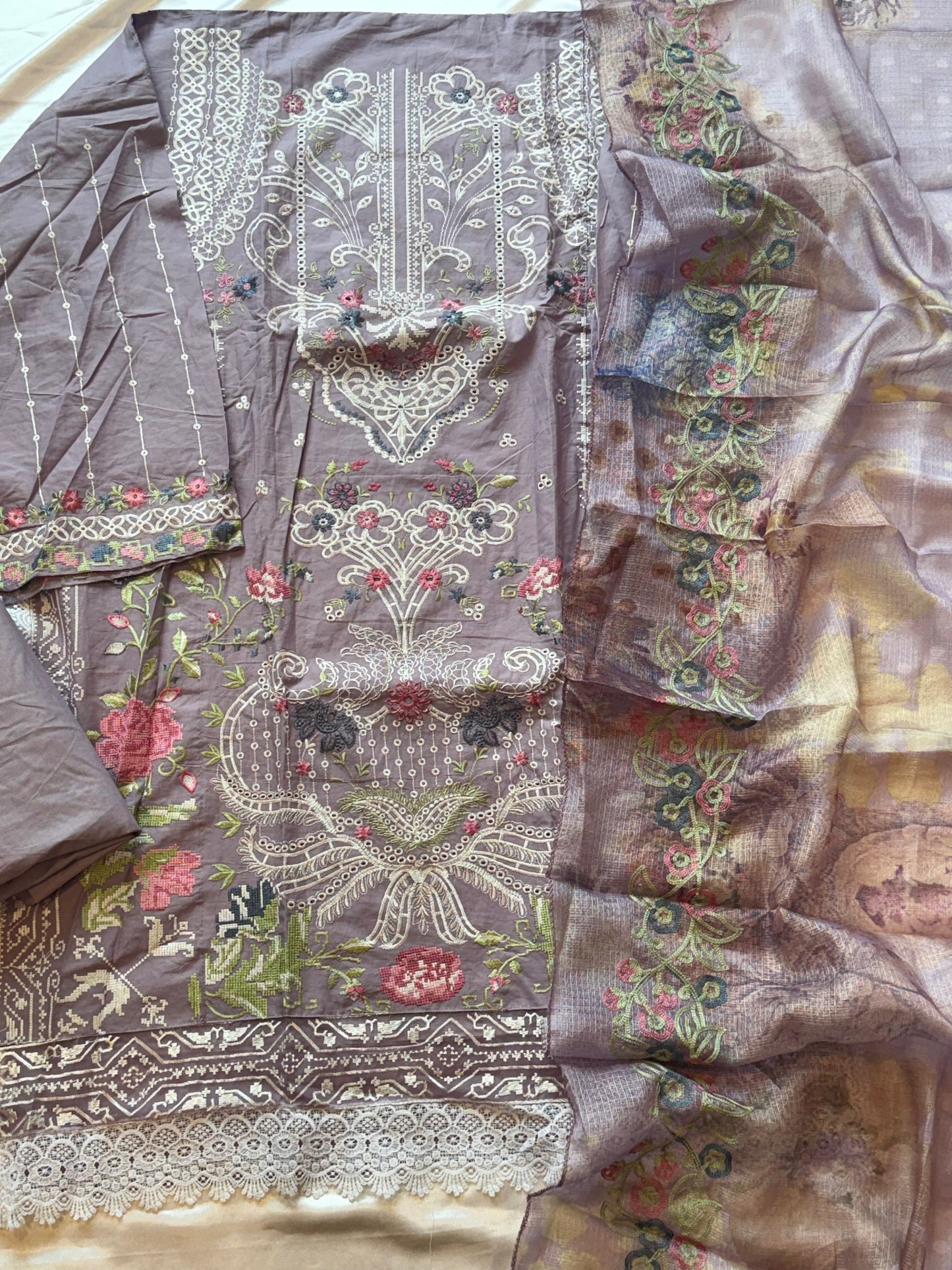 SOBIA LAVENDER COTTON  PATCH SUIT Q 6