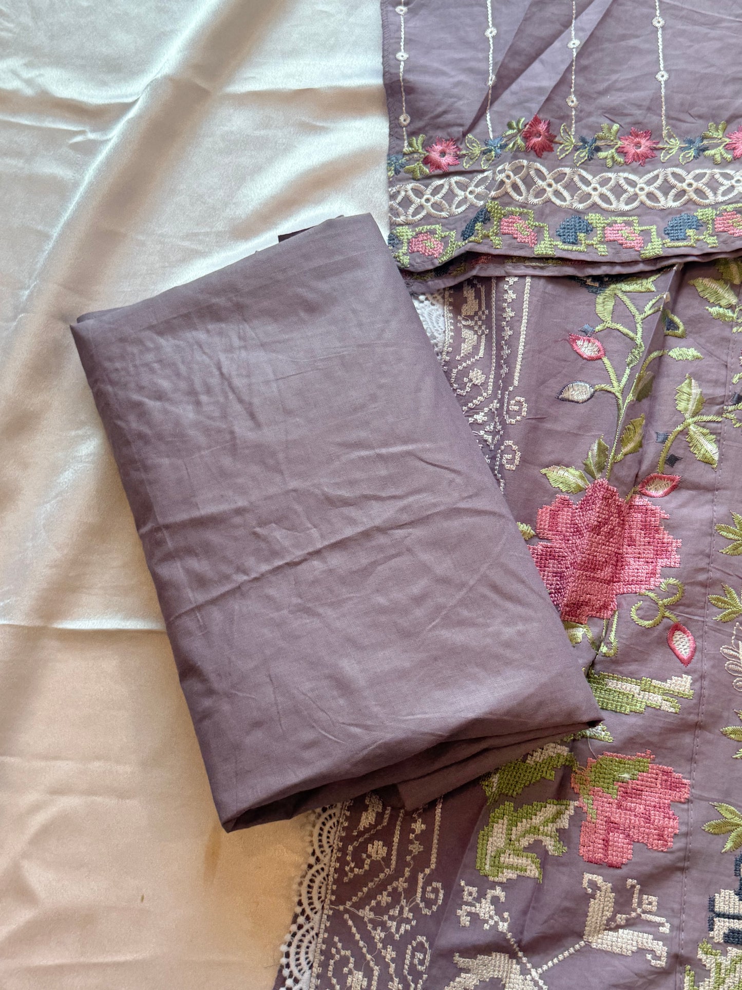 SOBIA LAVENDER COTTON  PATCH SUIT Q 6