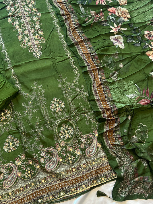 MUSLIN EMBROIDERY SUIT 246