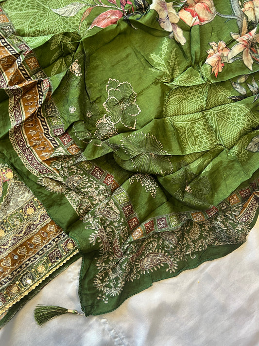 MUSLIN EMBROIDERY SUIT 246