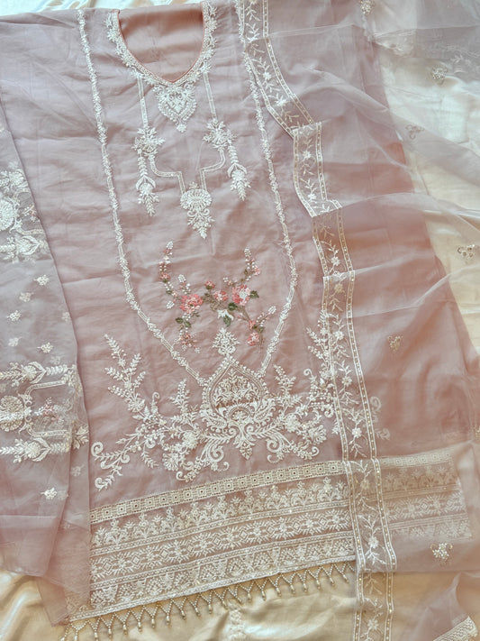 MAUVE ORGANZA EMBROIDERY SUIT 1888