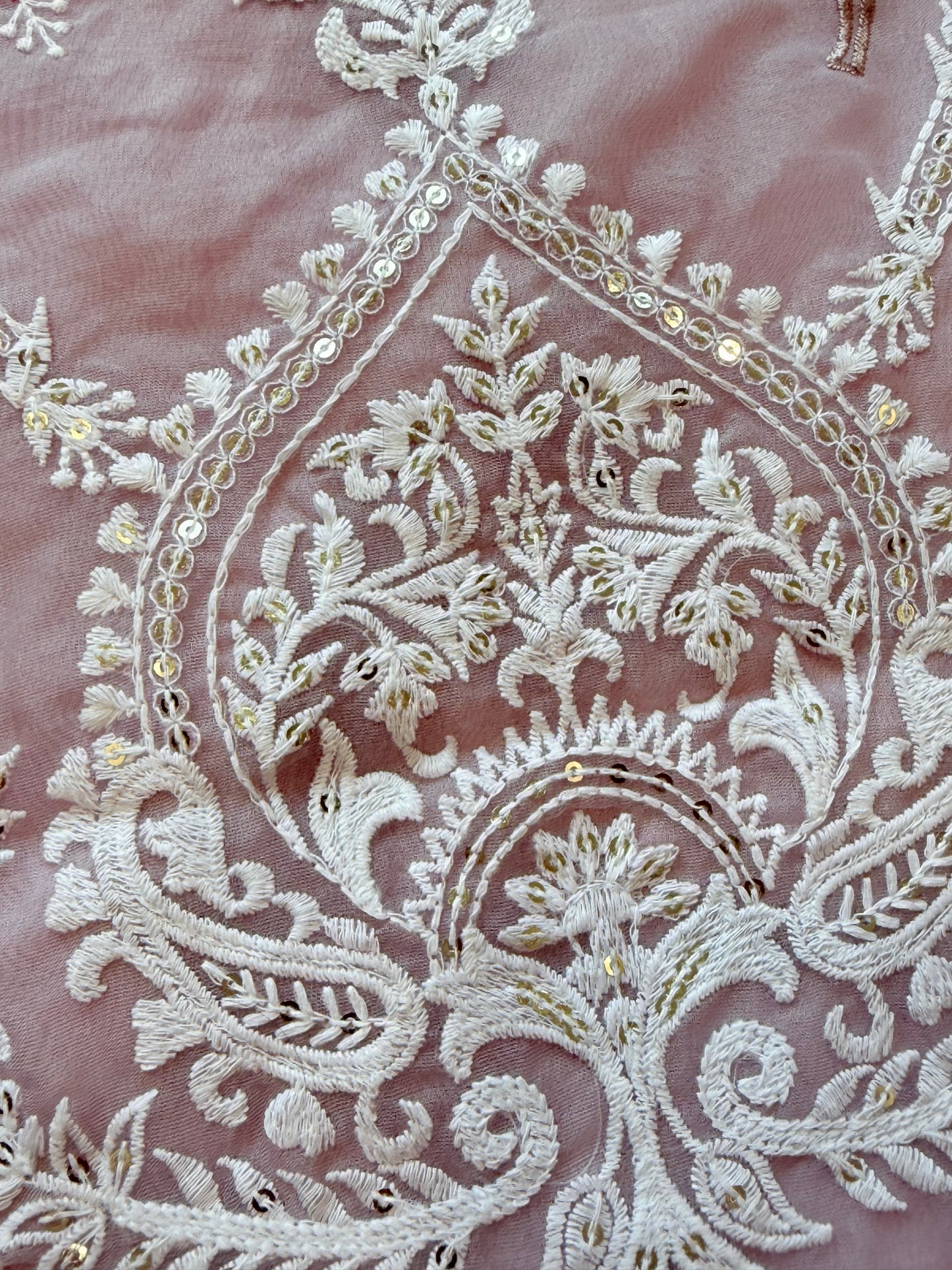 MAUVE ORGANZA EMBROIDERY SUIT 1888