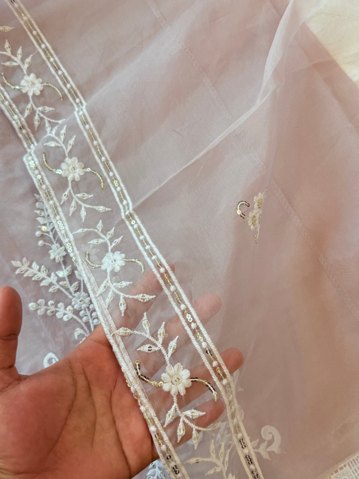 MAUVE ORGANZA EMBROIDERY SUIT 1888