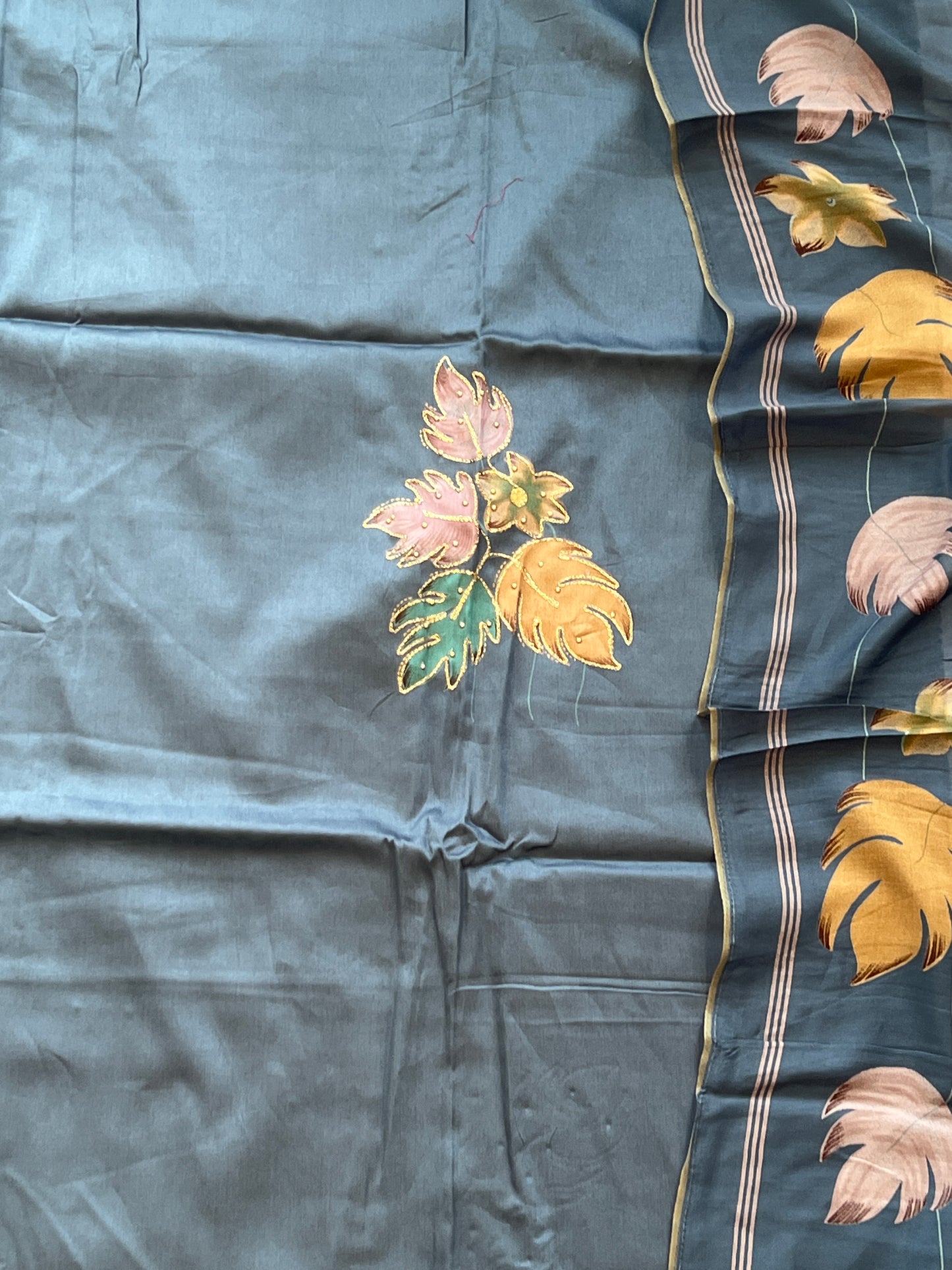 MUMTAZ MUSLIN EMBROIDERY SUIT 3