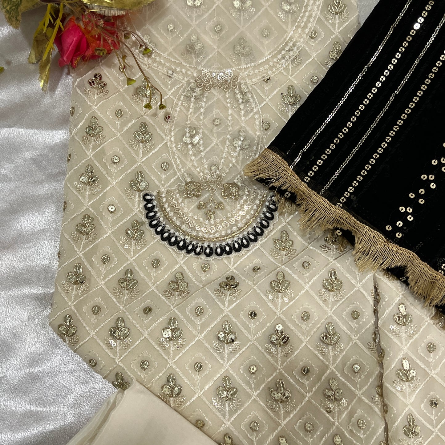 OFF WHITE AND BLACK GEORGETTE EMBROIDERY SUIT F 1800