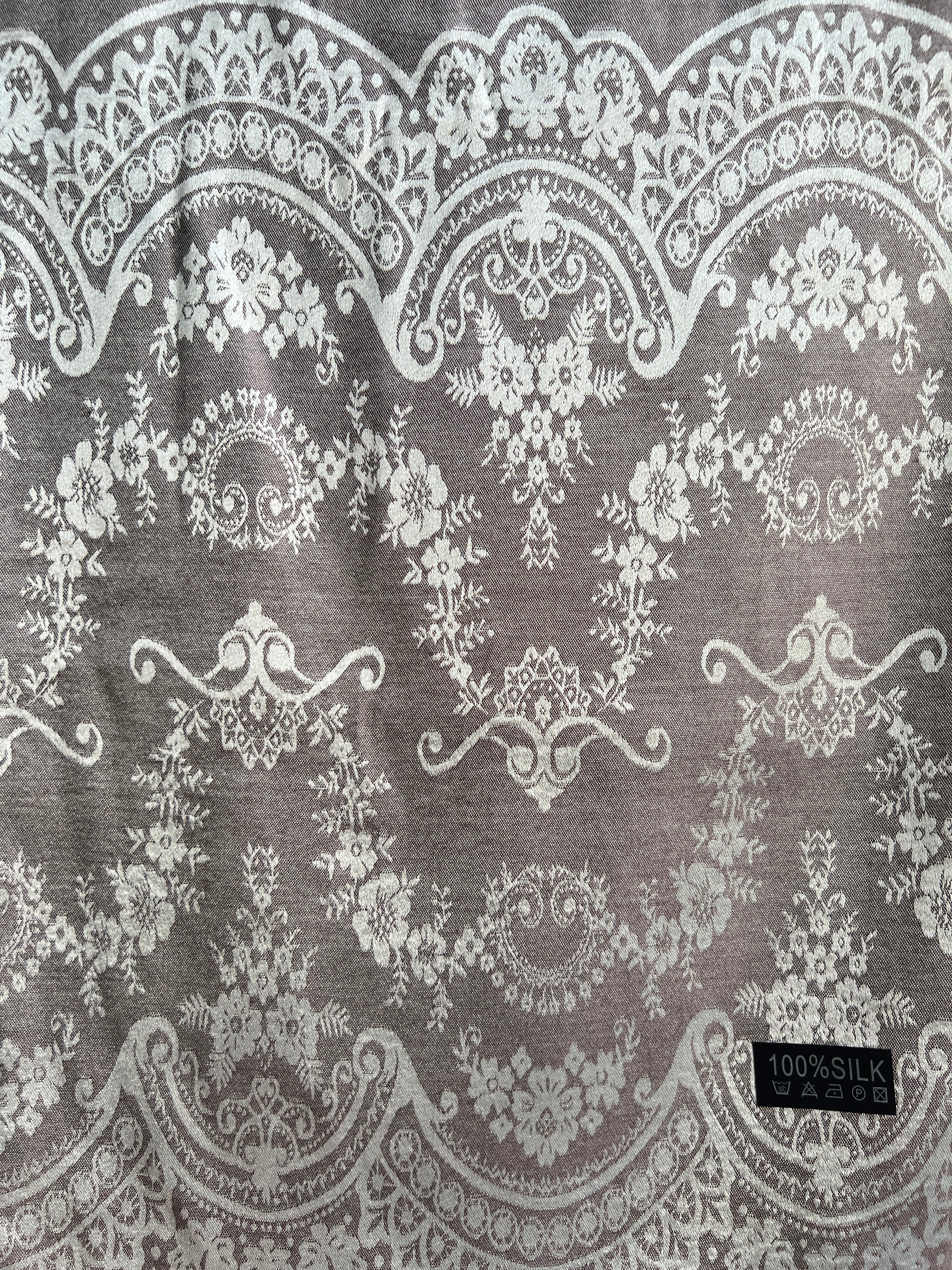 SILK WEAVING WINTER SHAWL Q