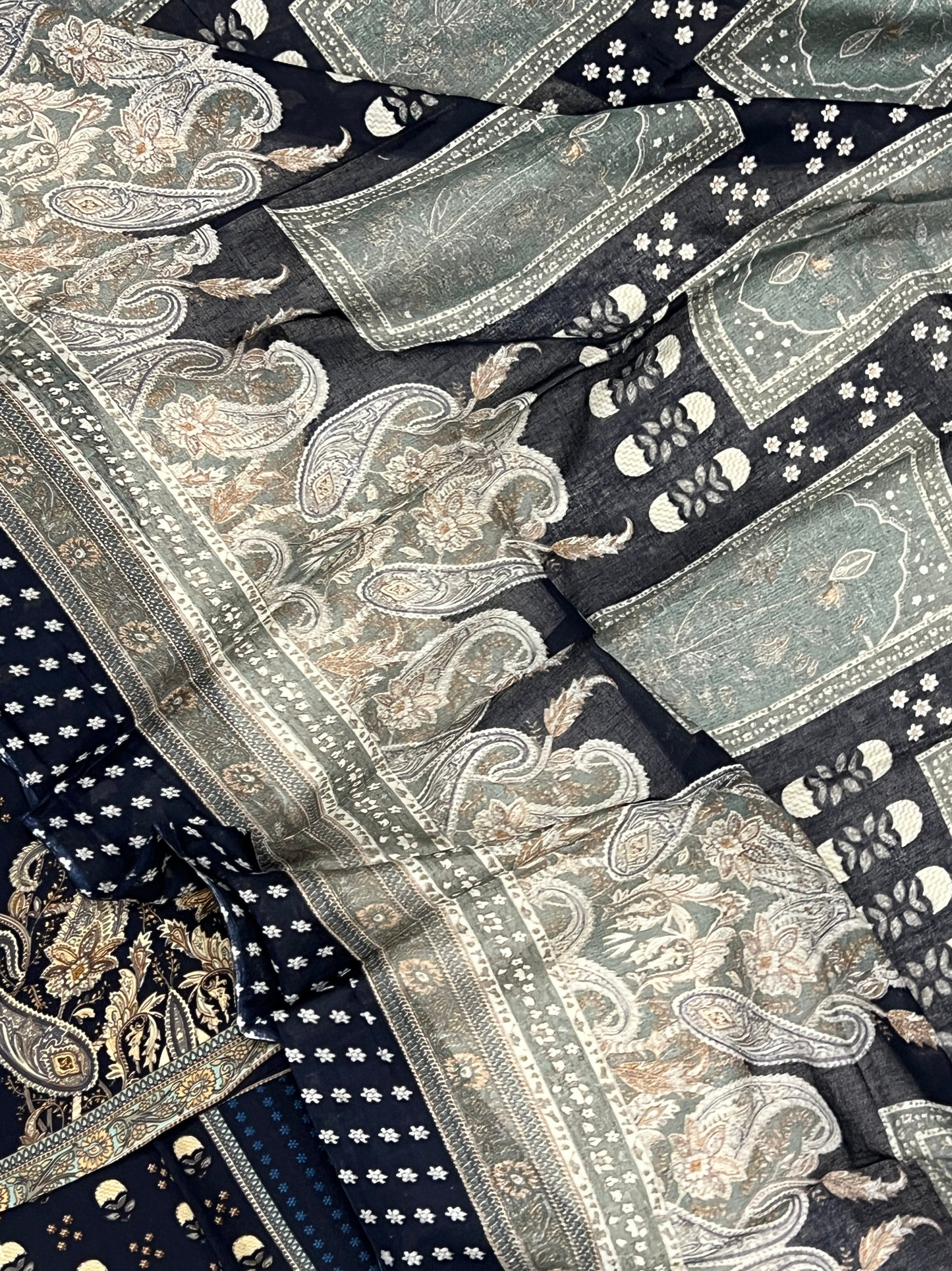 PAISLEY COTTON EMBROIDERY READYMADE SUIT 6 Q