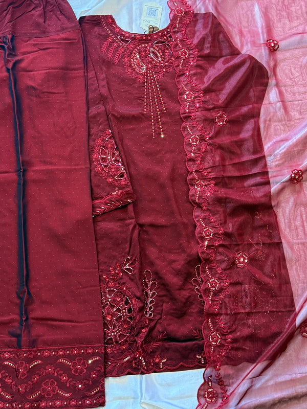MAROON FARSHI SHALWAR READYMADE SUIT Q