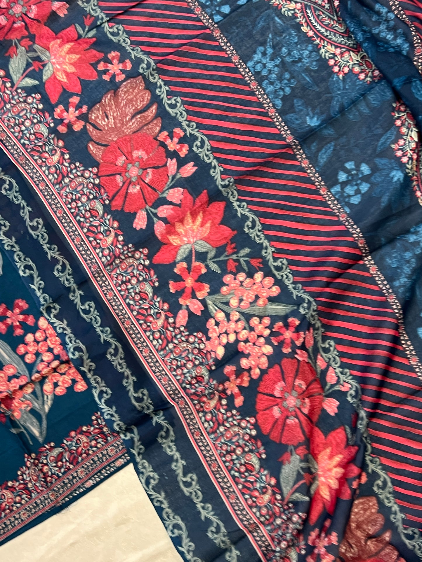 CASMERE BLUE COTTON EMBROIDERY READYMADE QDE SUIT 5 Q